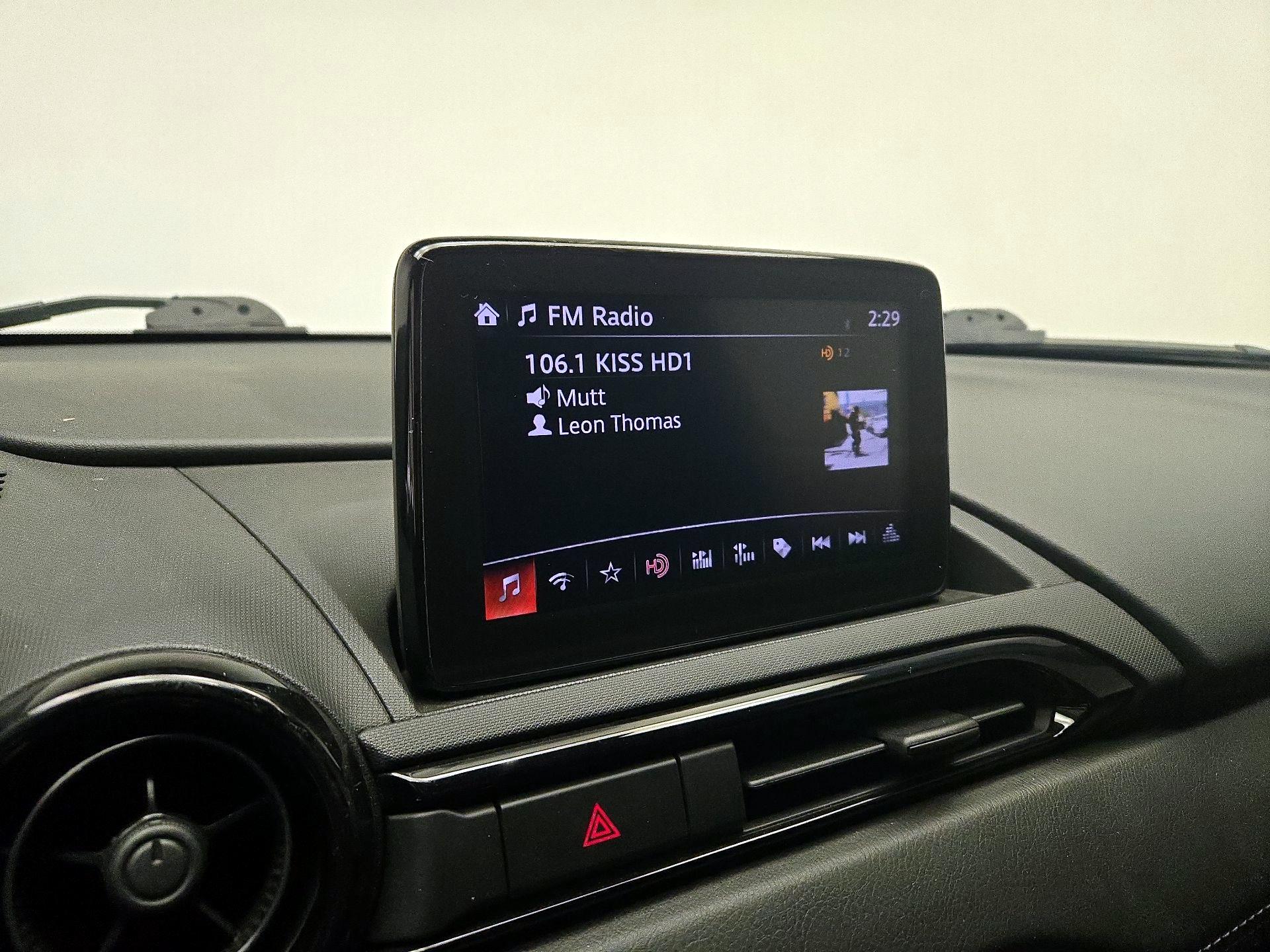 Thumbnail: 2020 Mazda MX-5 Miata - 16