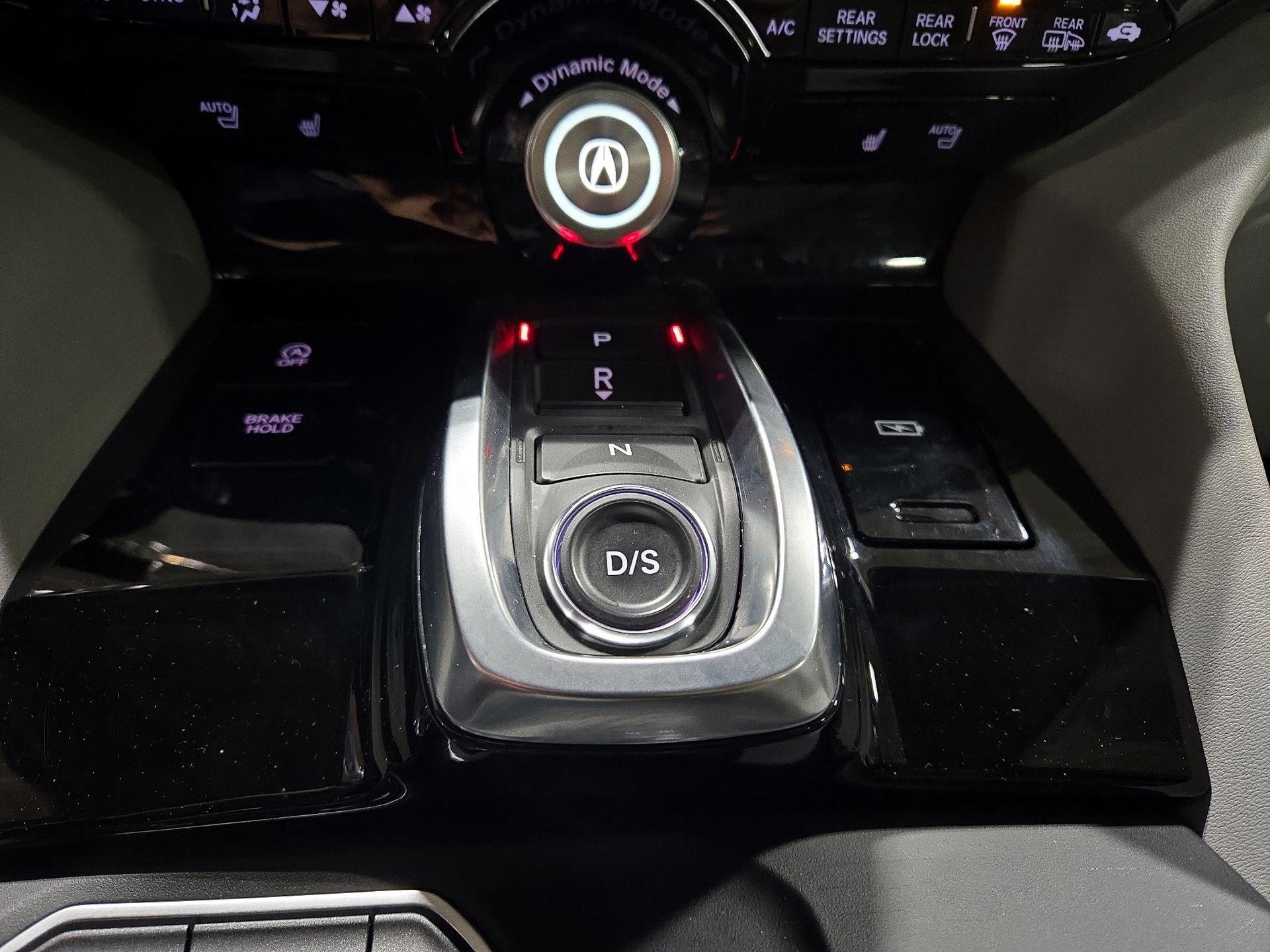 Thumbnail: 2022 Acura MDX - 18