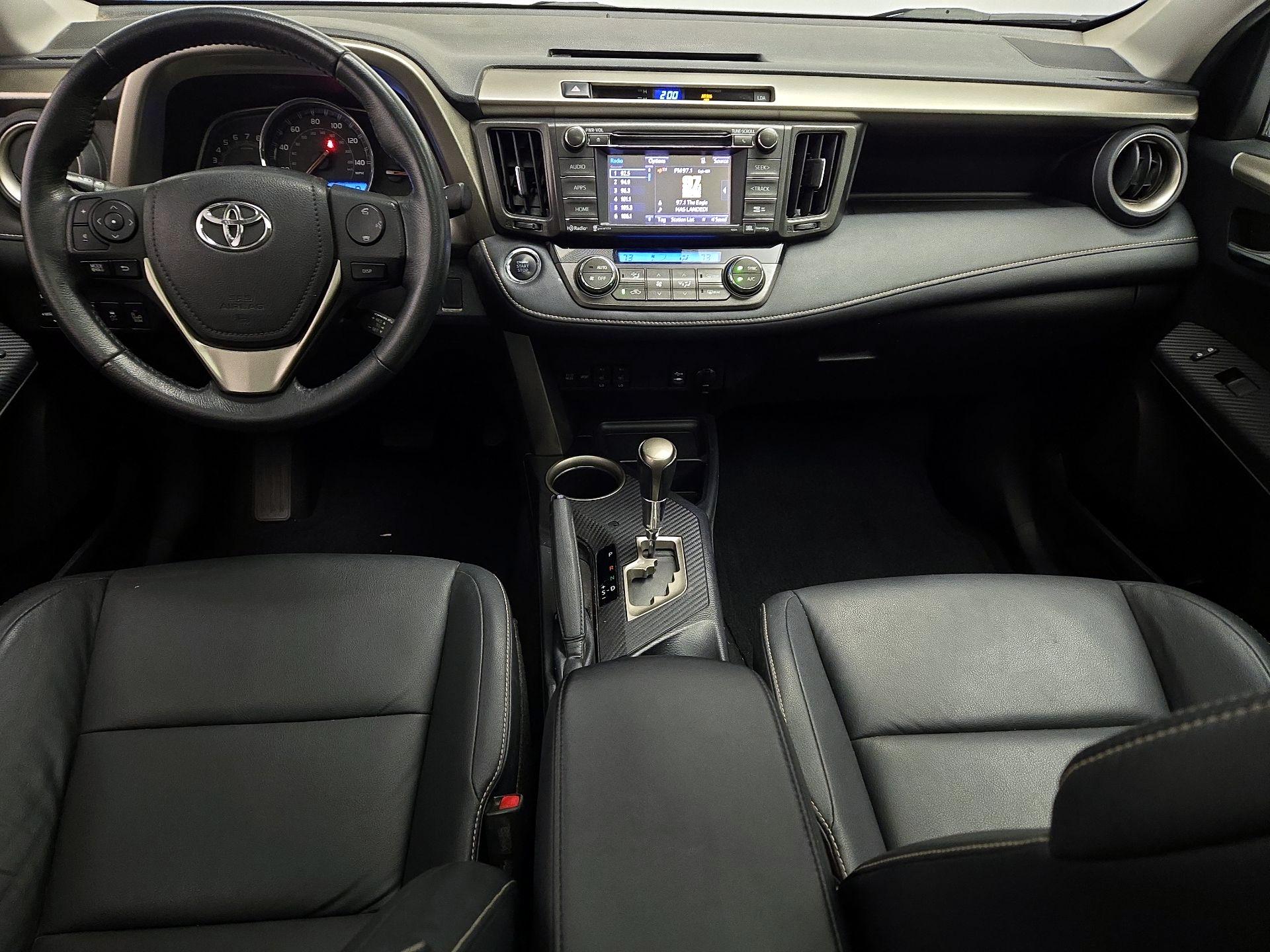 Thumbnail: 2015 Toyota RAV4 - 9