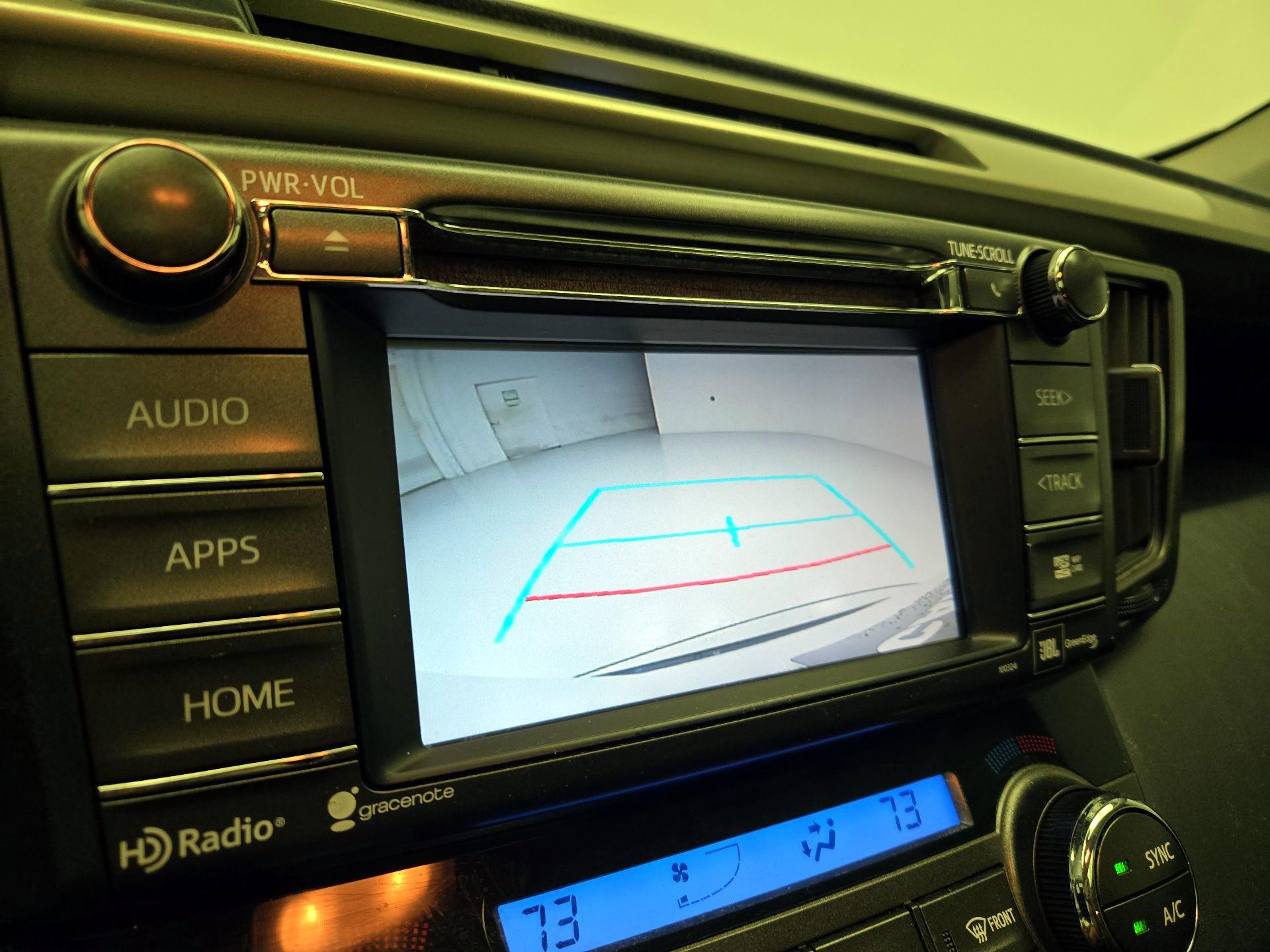 Thumbnail: 2015 Toyota RAV4 - 14