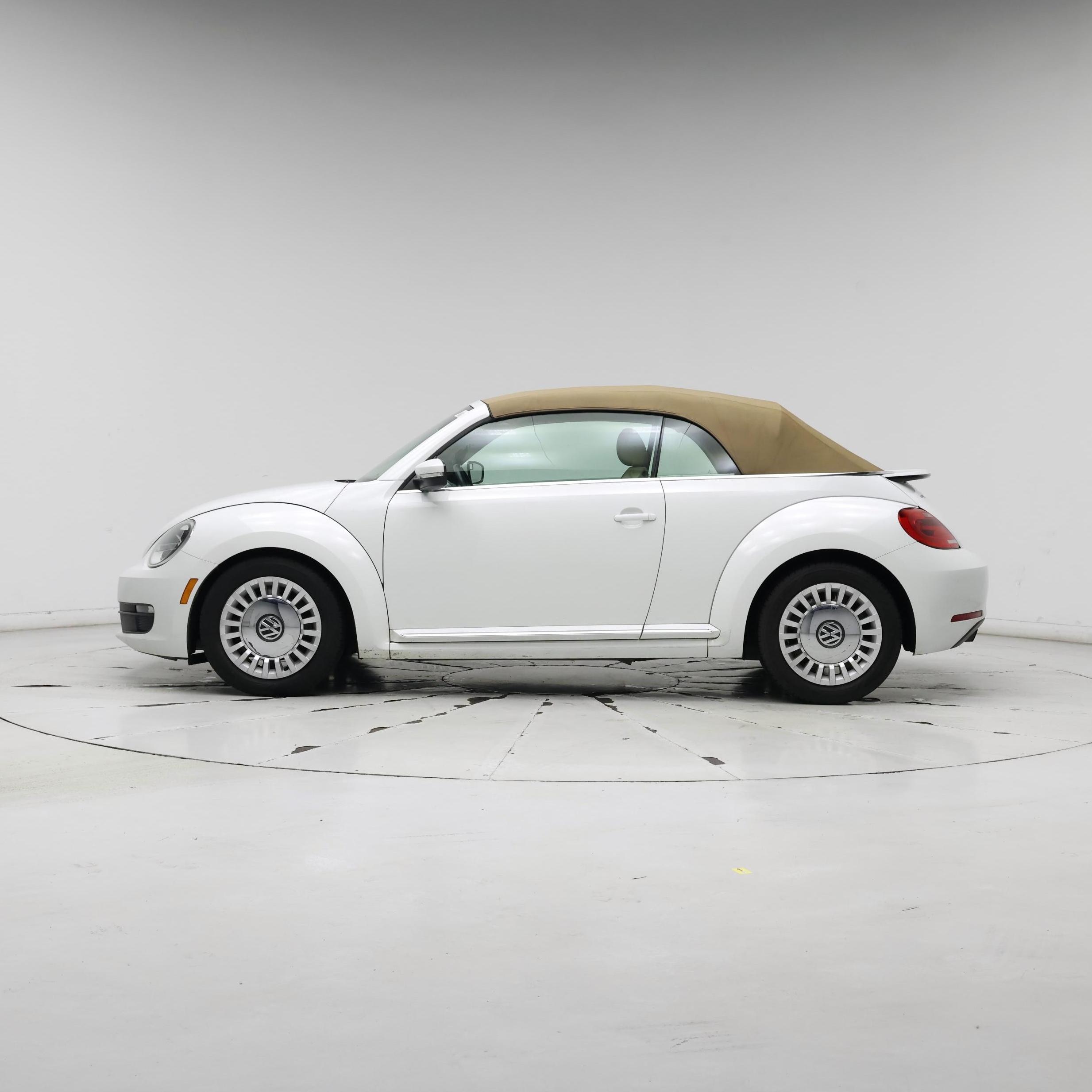 Thumbnail: 2016 Volkswagen Beetle - 3