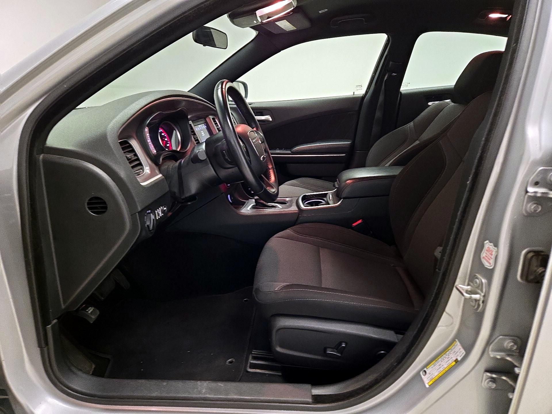 Thumbnail: 2022 Dodge Charger - 11