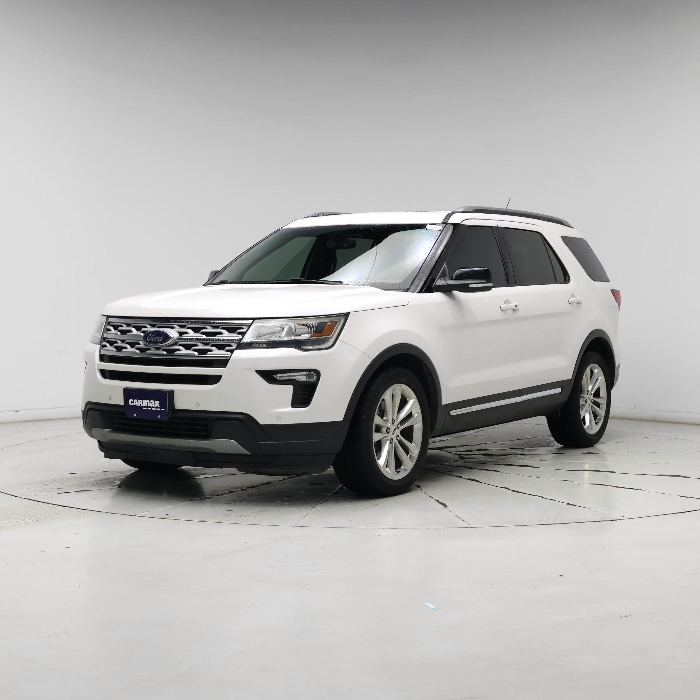 Thumbnail: 2018 Ford Explorer - 4