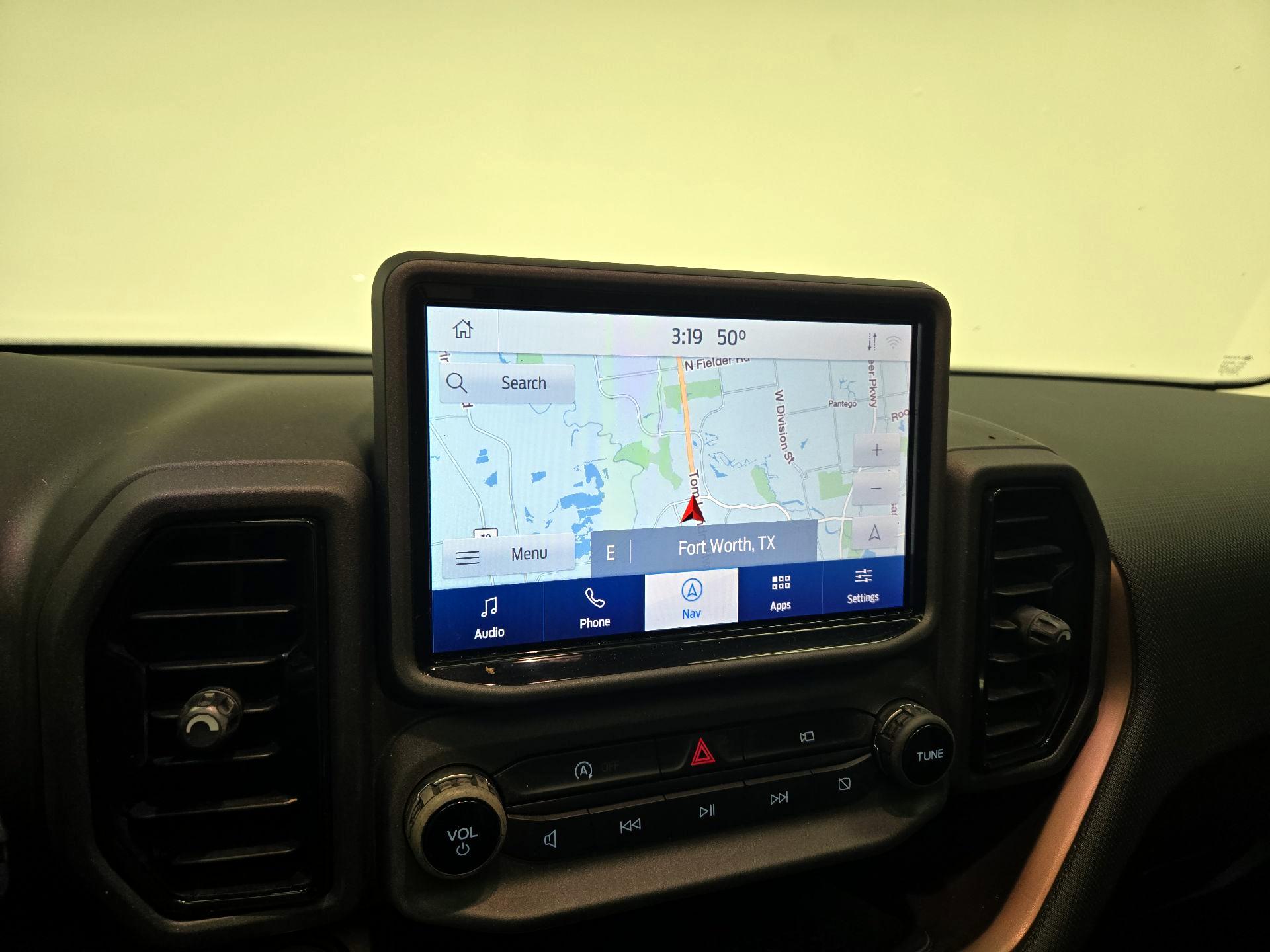 Thumbnail: 2021 Ford Bronco Sport - 14