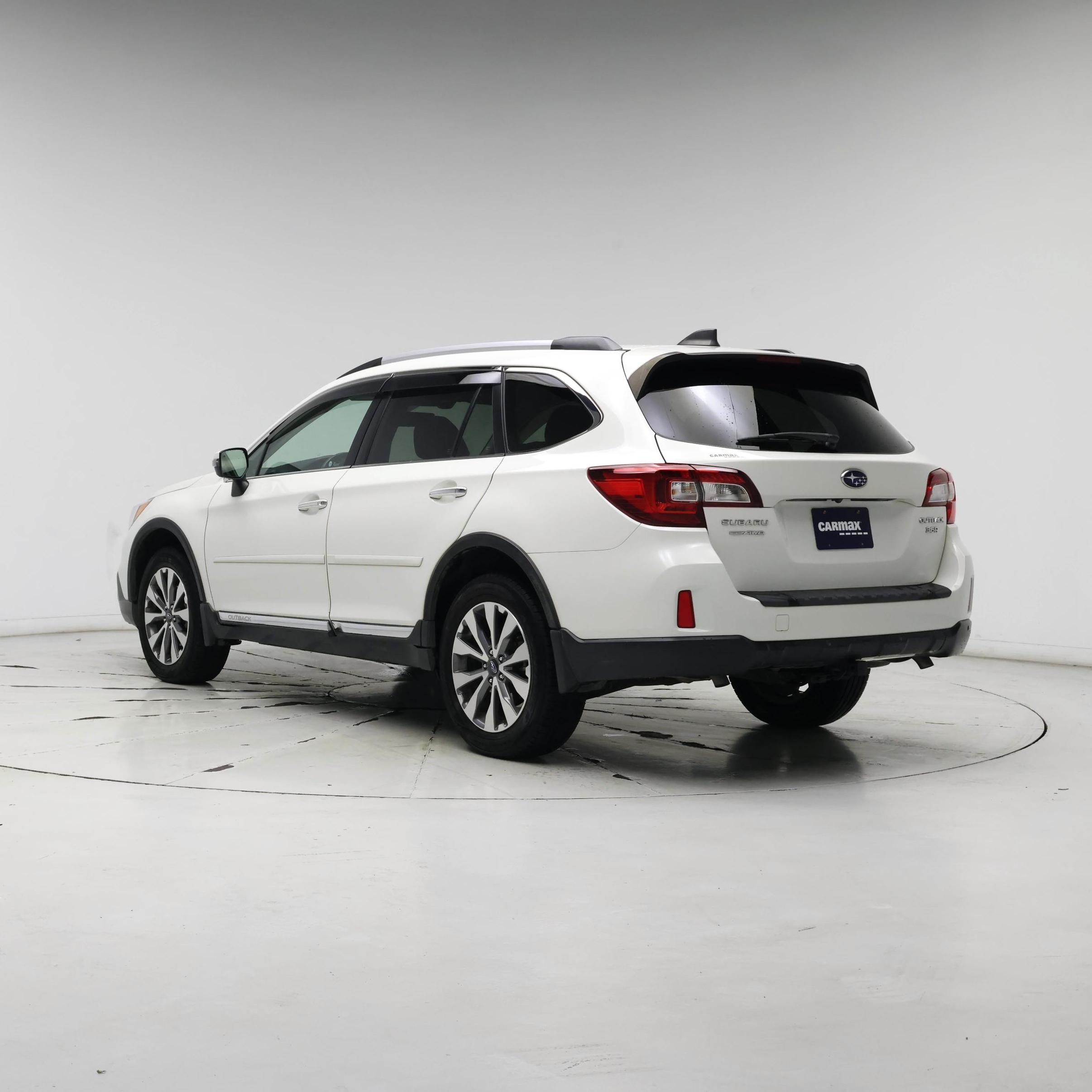 Thumbnail: 2017 Subaru Outback - 2