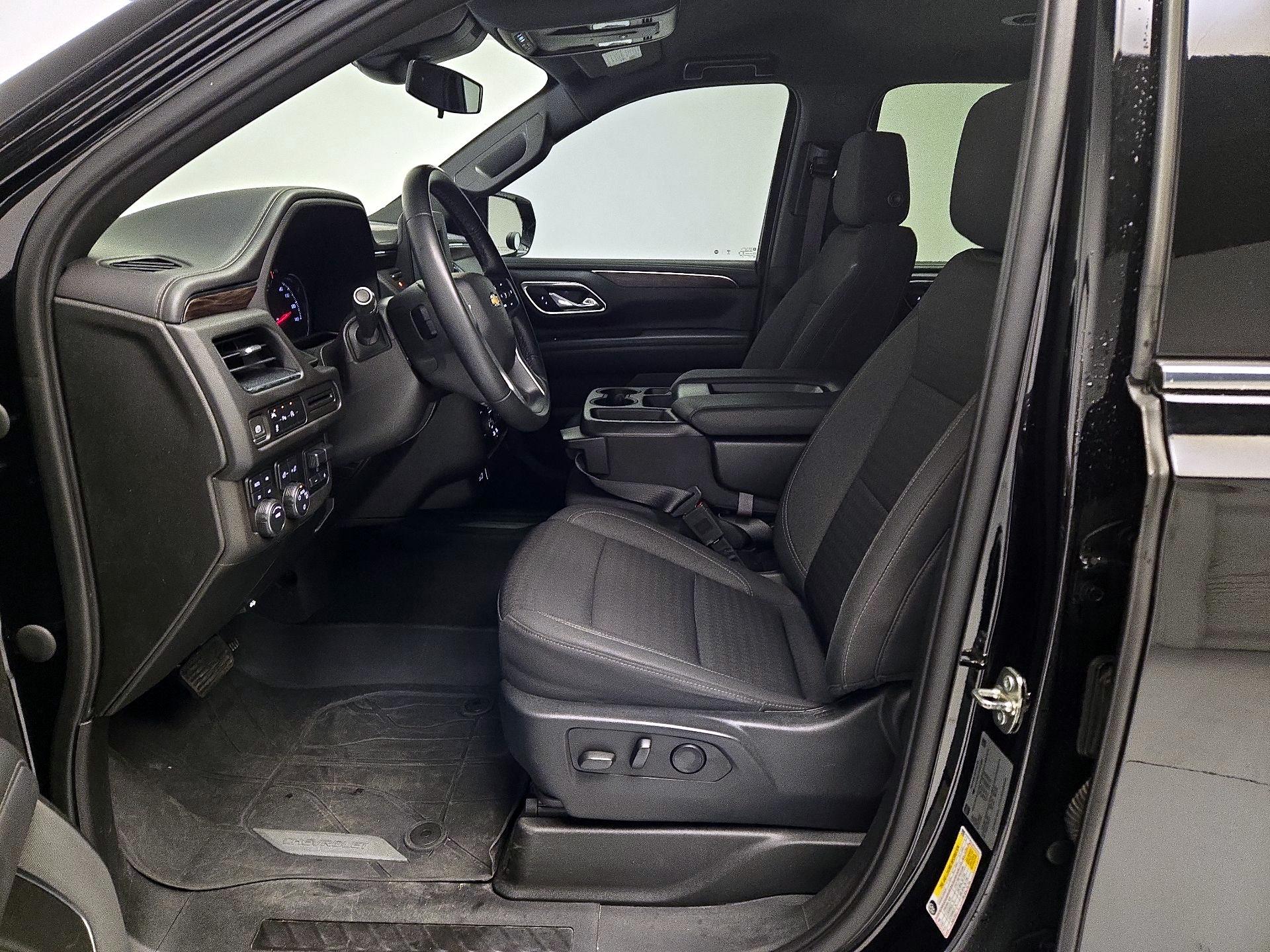 Thumbnail: 2023 Chevrolet Suburban - 11