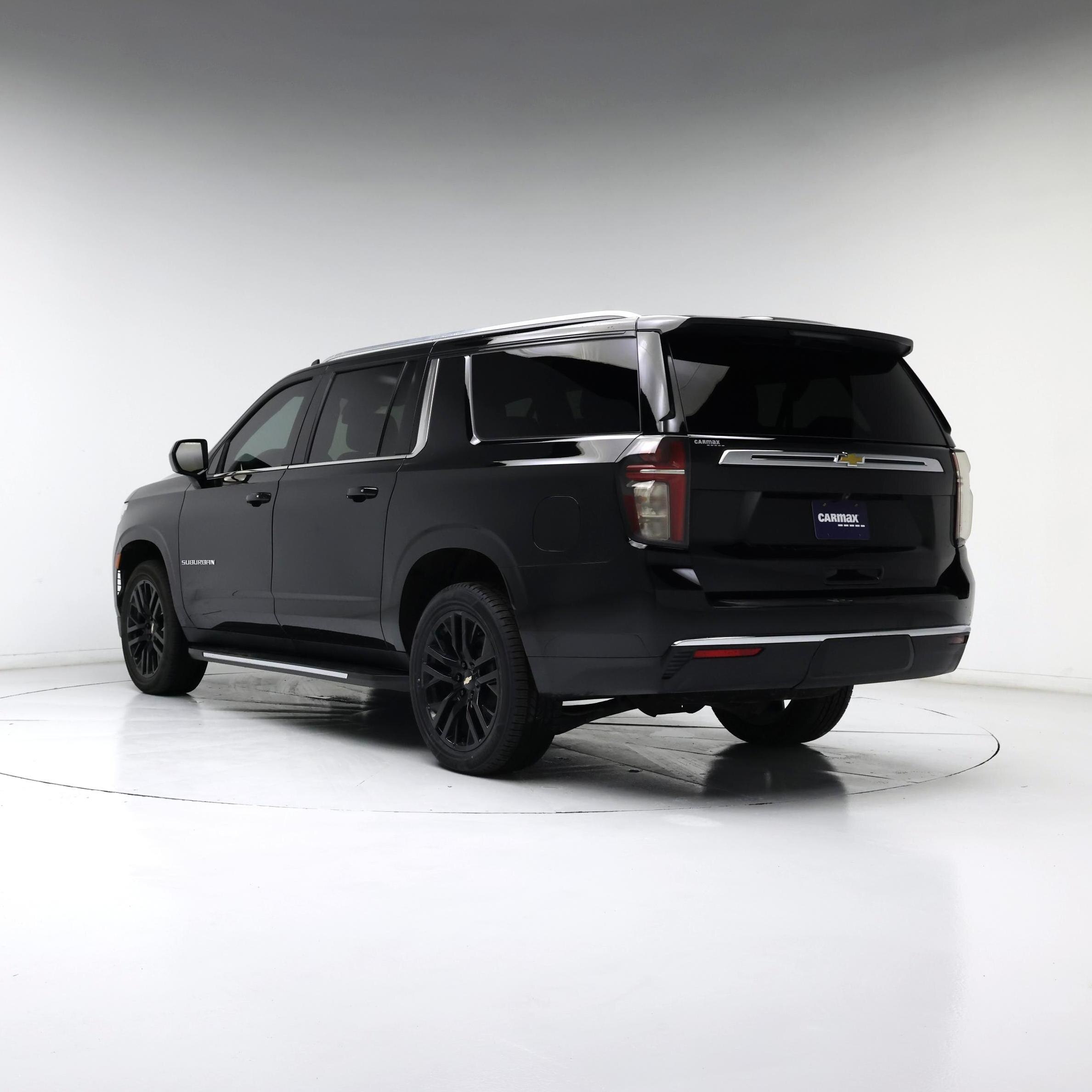 Thumbnail: 2023 Chevrolet Suburban - 2