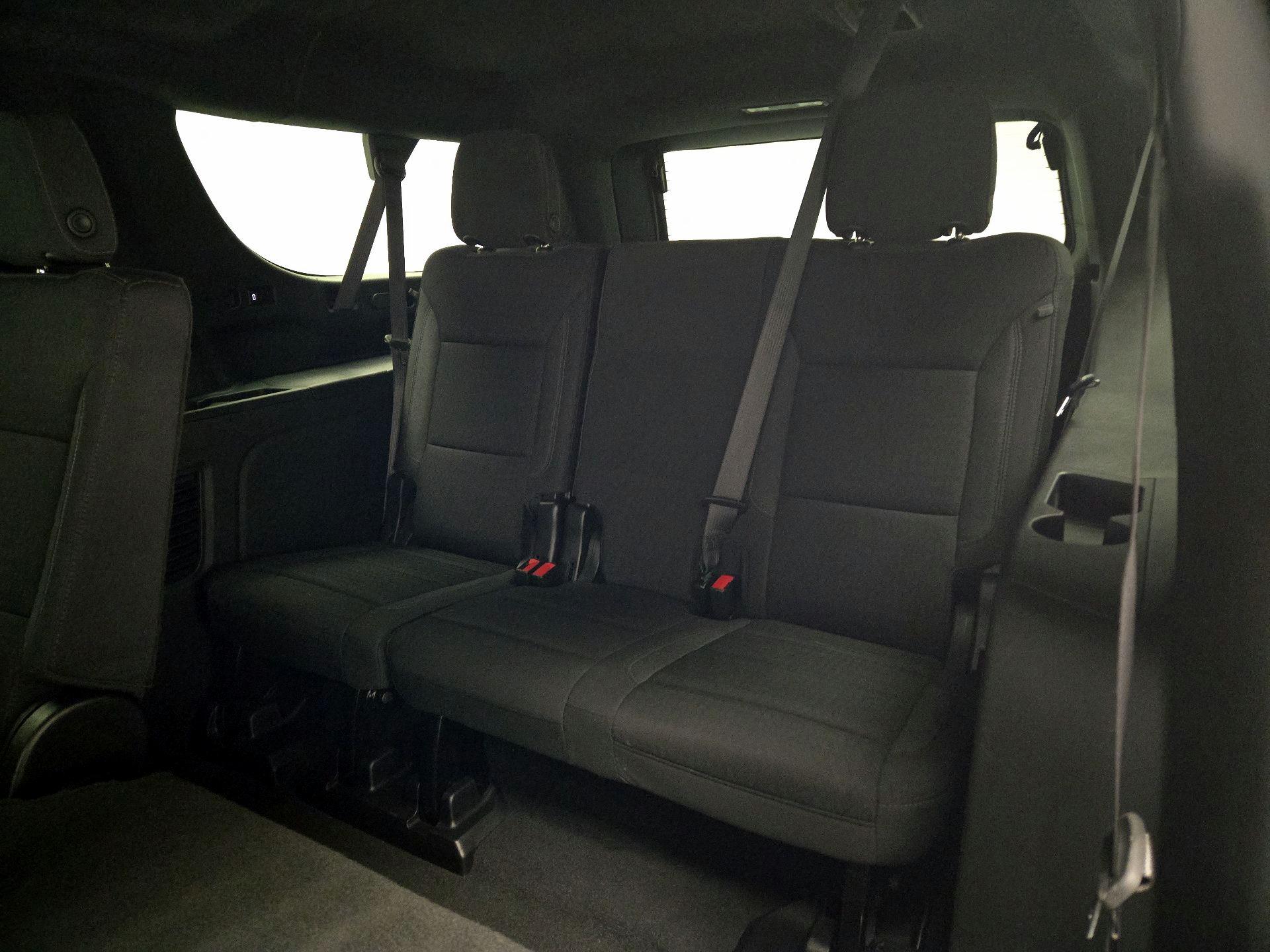 Thumbnail: 2023 Chevrolet Suburban - 20