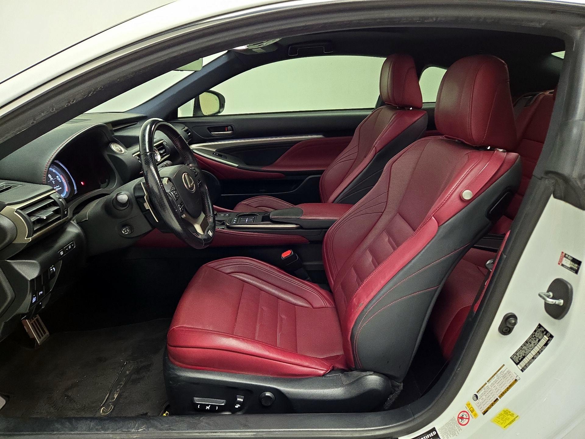 Thumbnail: 2017 Lexus RC - 11