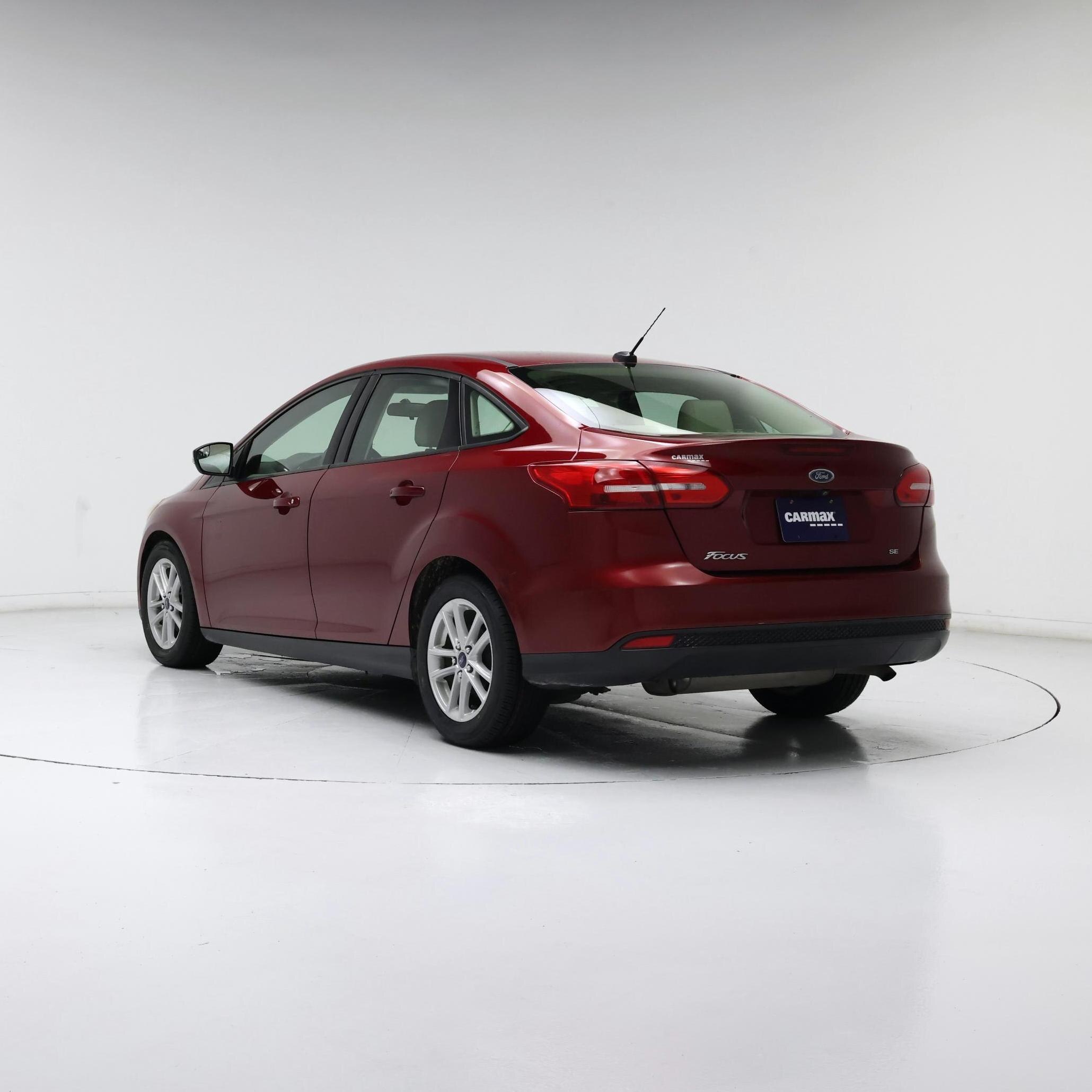 Thumbnail: 2017 Ford Focus - 2