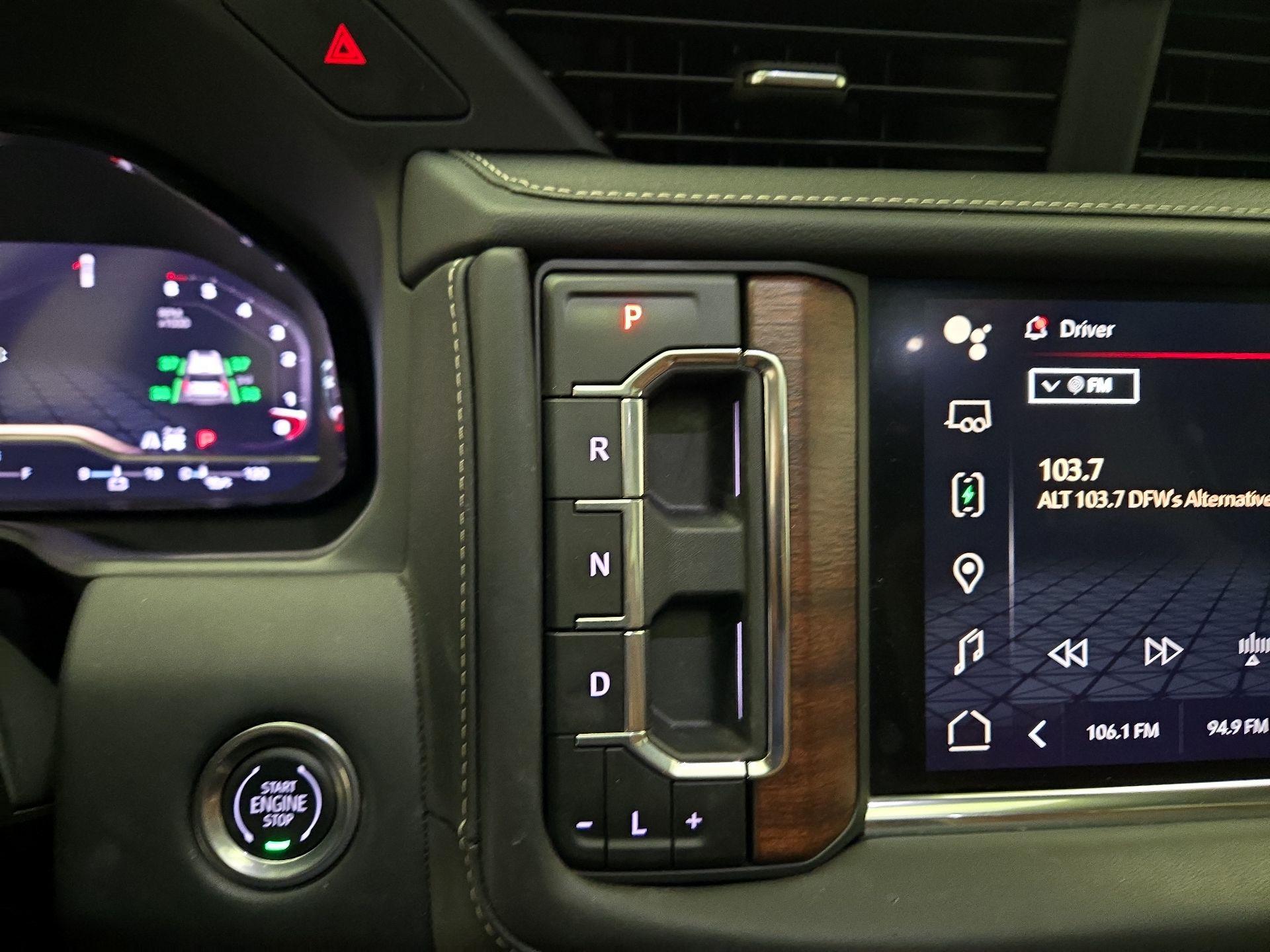 Thumbnail: 2024 GMC Yukon XL - 18