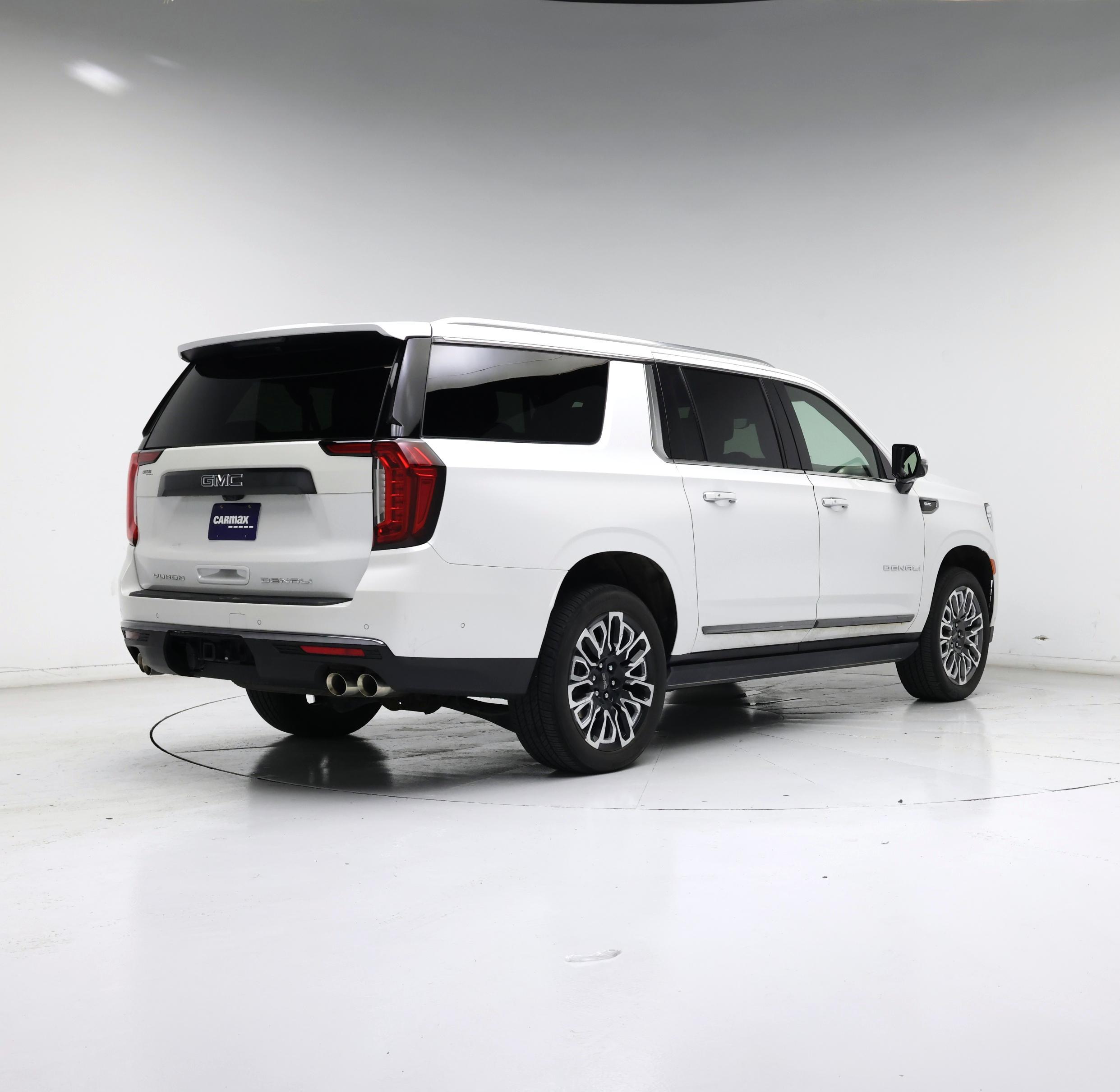 Thumbnail: 2024 GMC Yukon XL - 8
