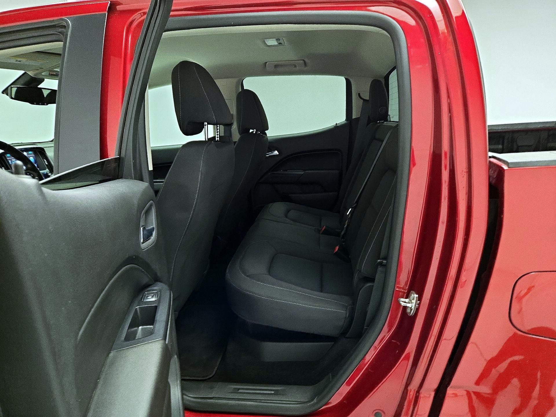 Thumbnail: 2016 Chevrolet Colorado - 19