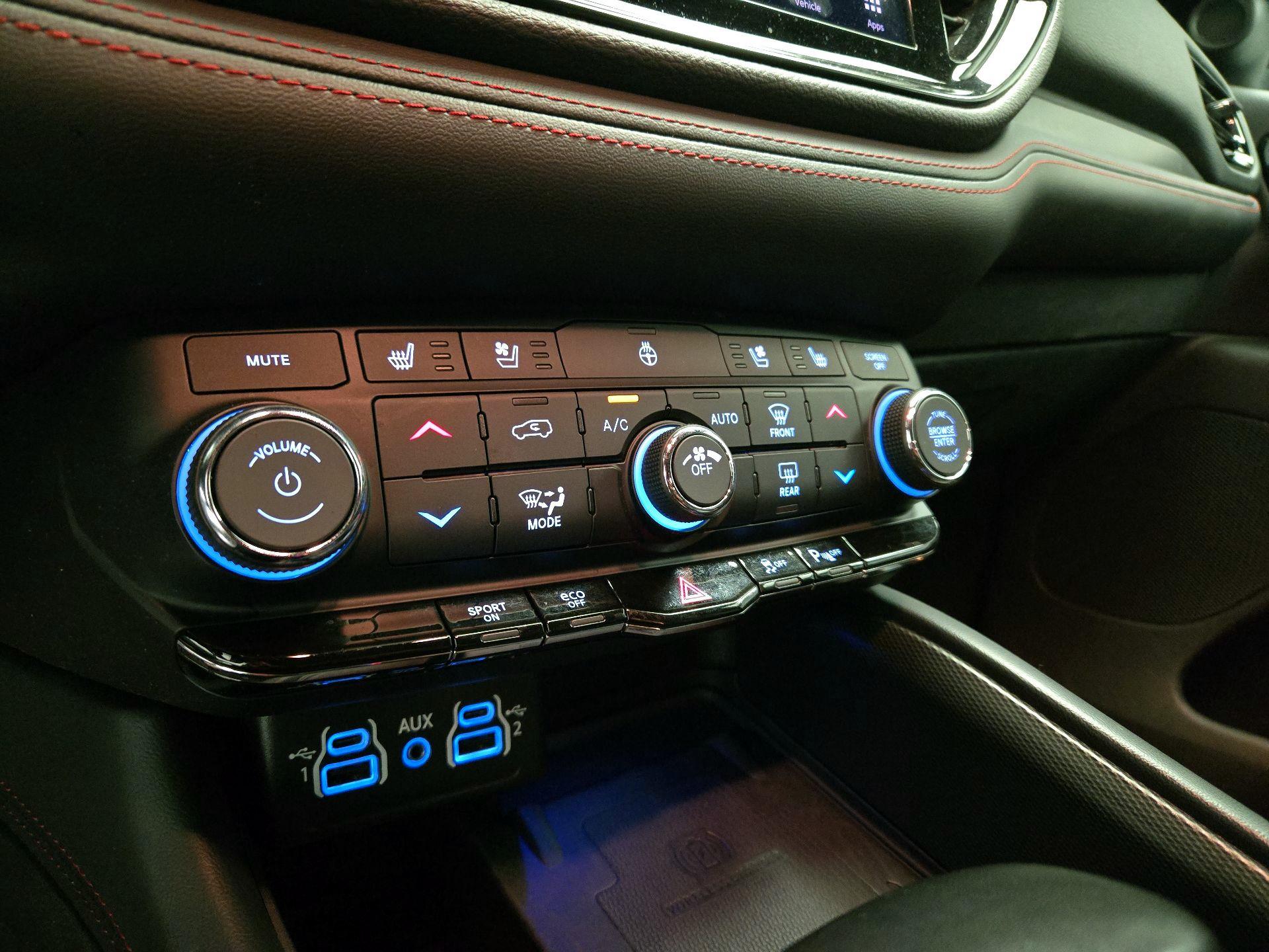 Thumbnail: 2024 Dodge Durango - 16