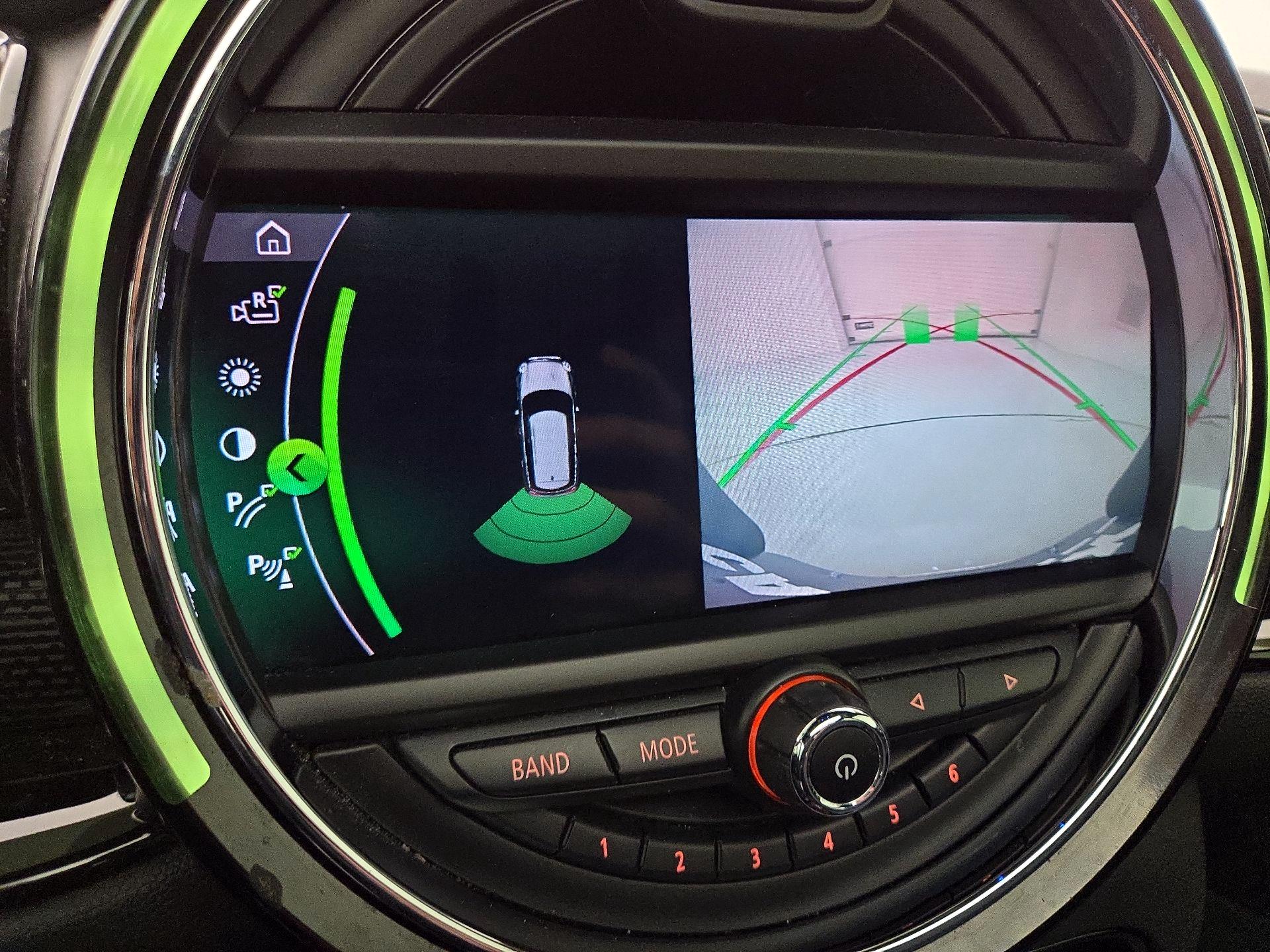 Thumbnail: 2019 MINI Cooper Clubman - 15