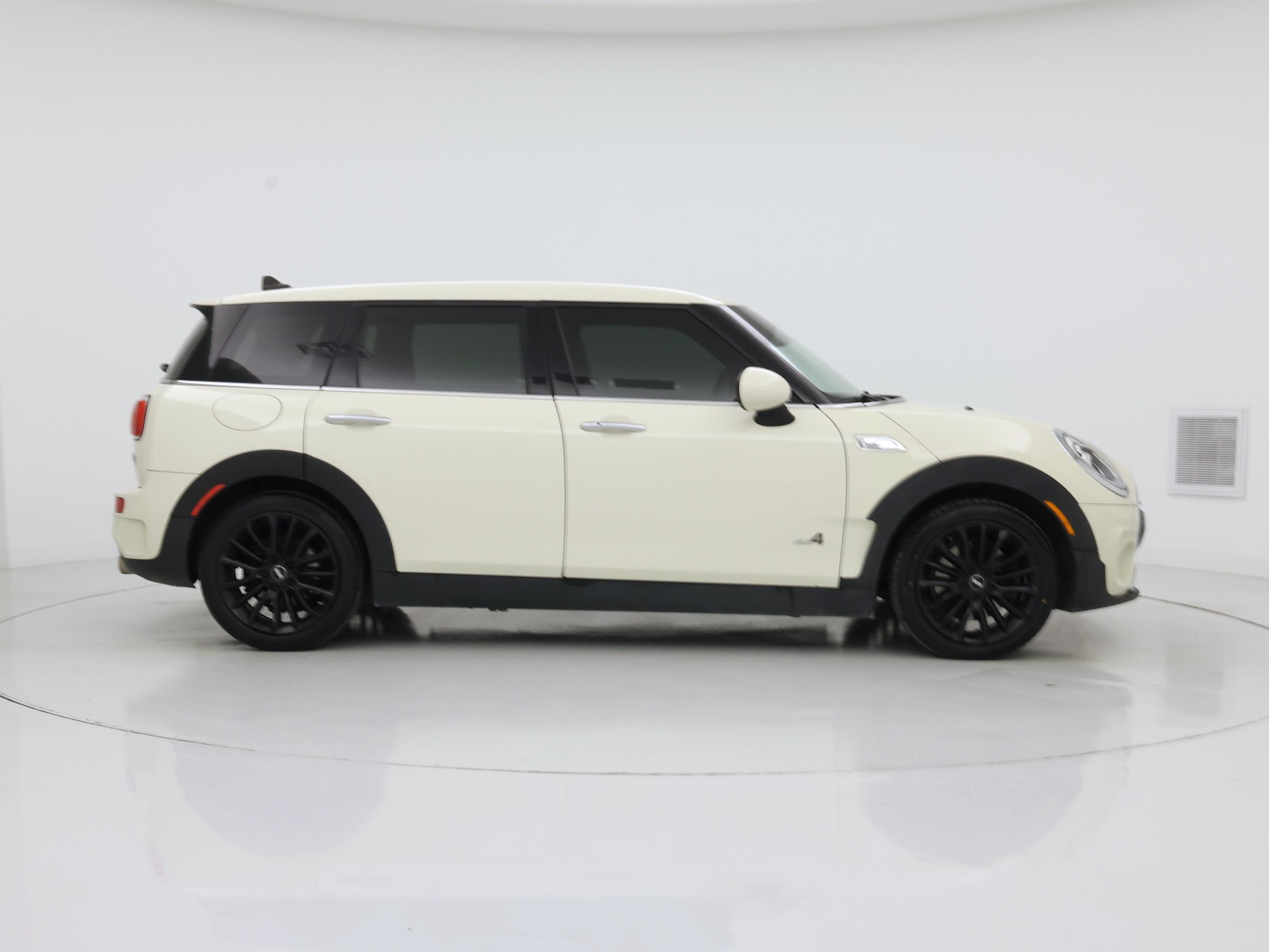 Thumbnail: 2019 MINI Cooper Clubman - 7
