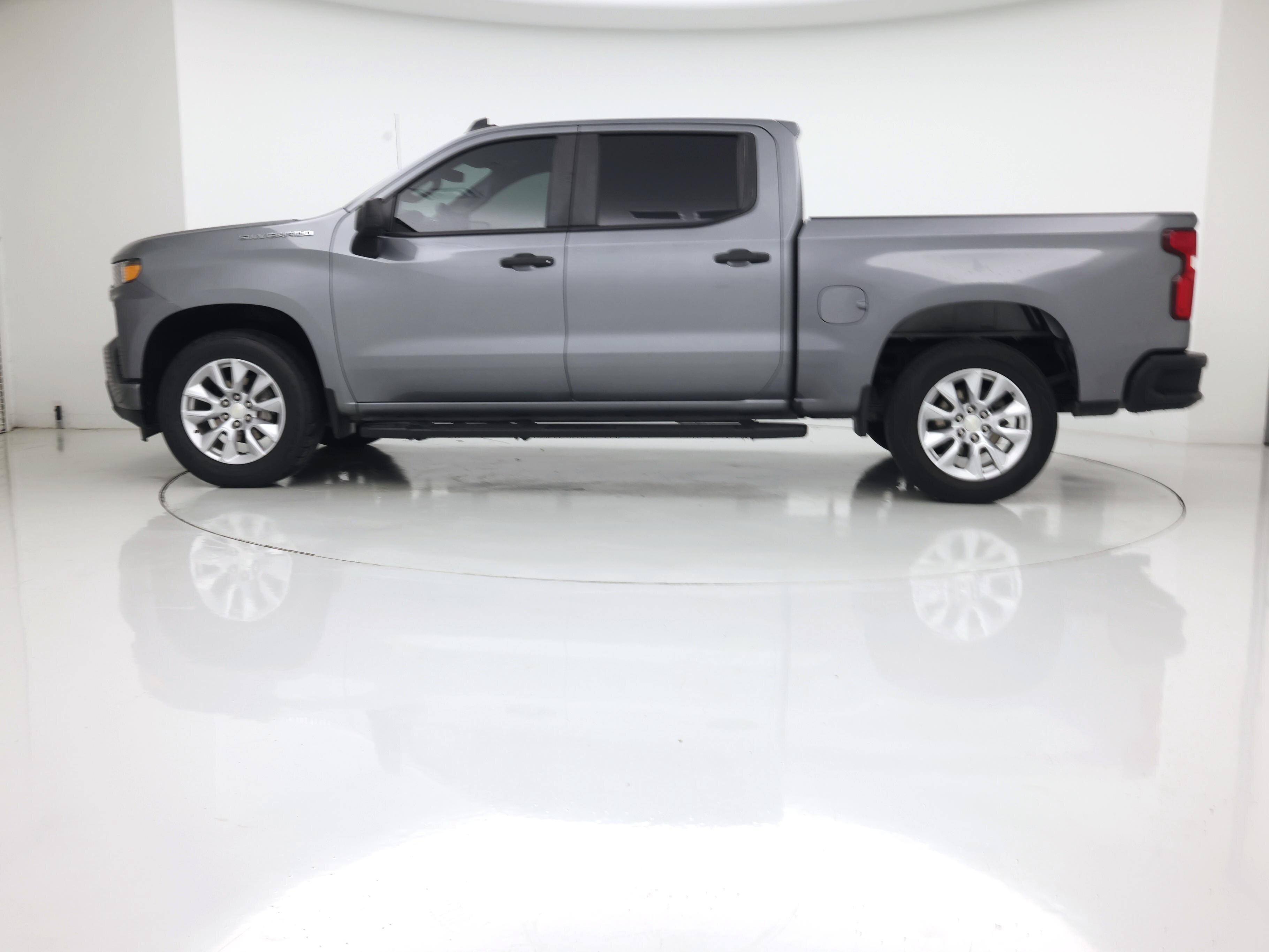 Thumbnail: 2019 Chevrolet Silverado 1500 - 3