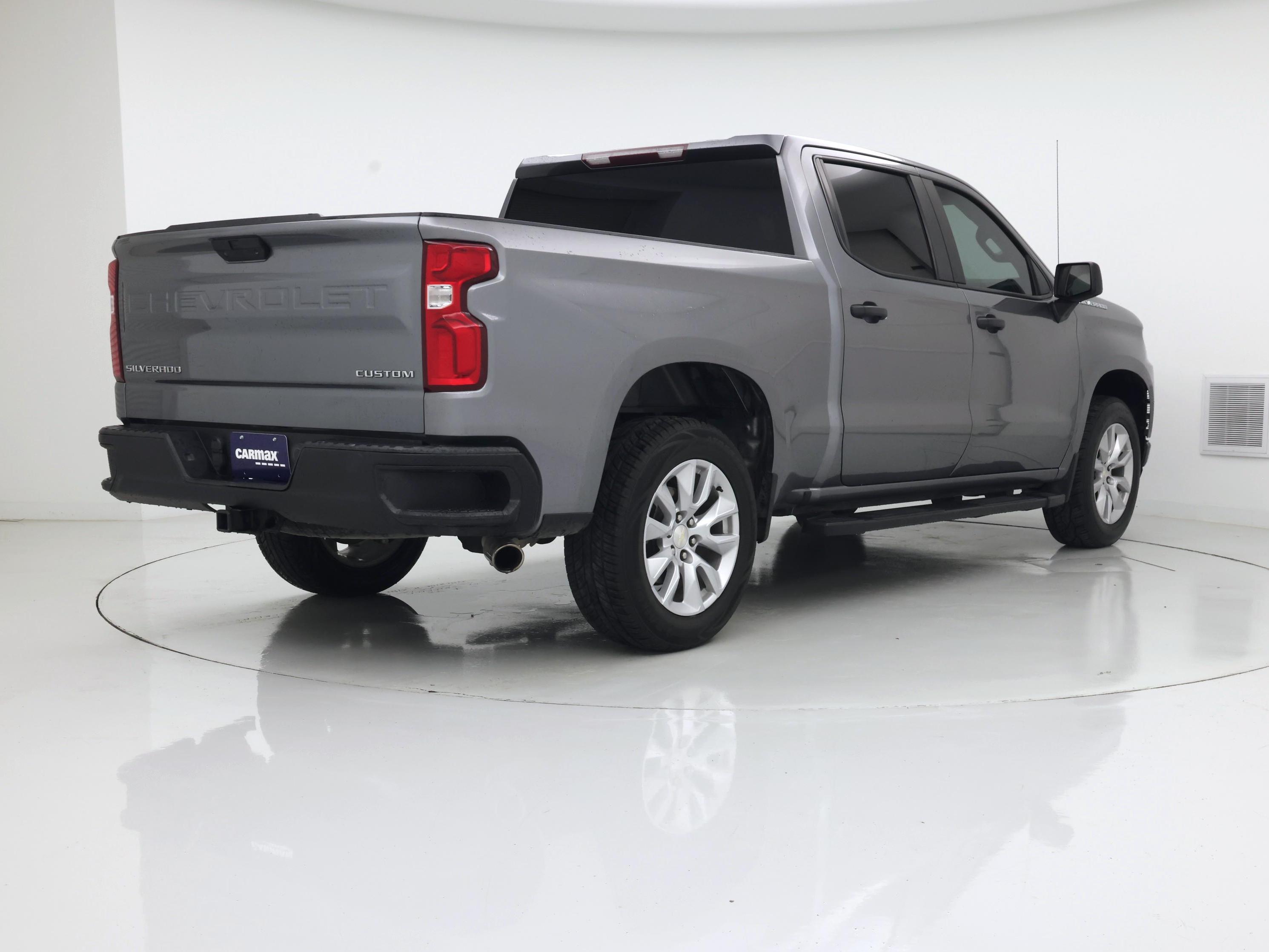 Thumbnail: 2019 Chevrolet Silverado 1500 - 8