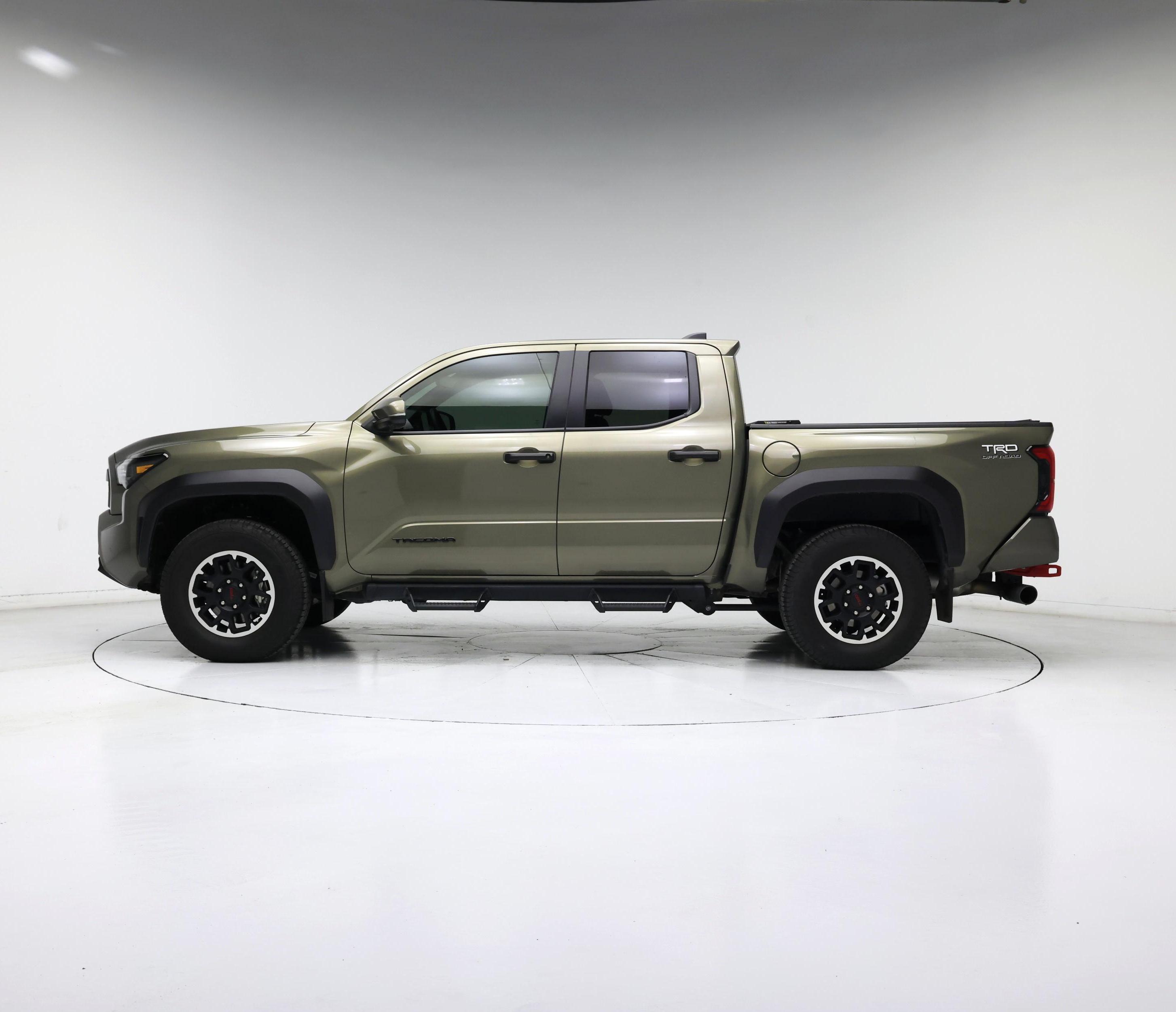 Thumbnail: 2024 Toyota Tacoma - 3