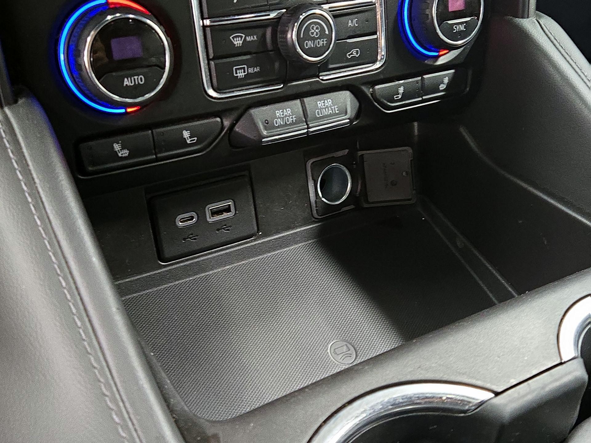 Thumbnail: 2021 Chevrolet Tahoe - 19