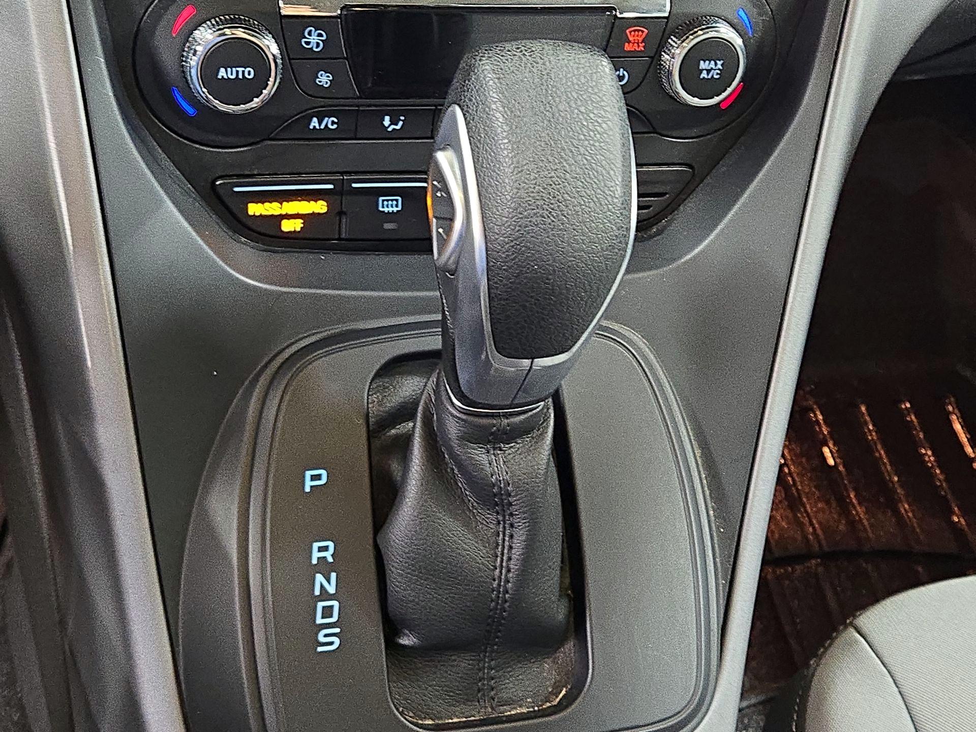 Thumbnail: 2016 Ford Escape - 18