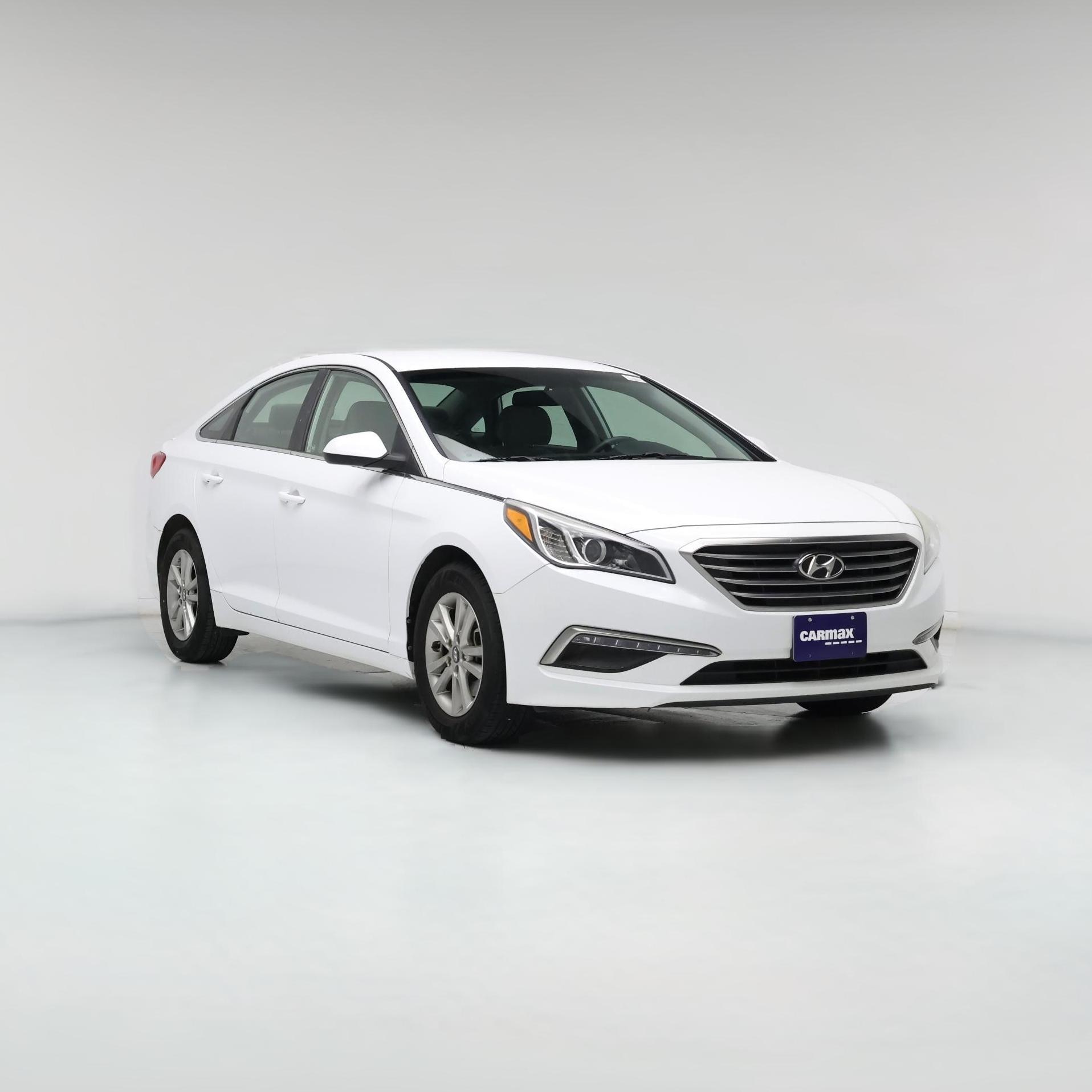 Thumbnail: 2015 Hyundai Sonata - 1