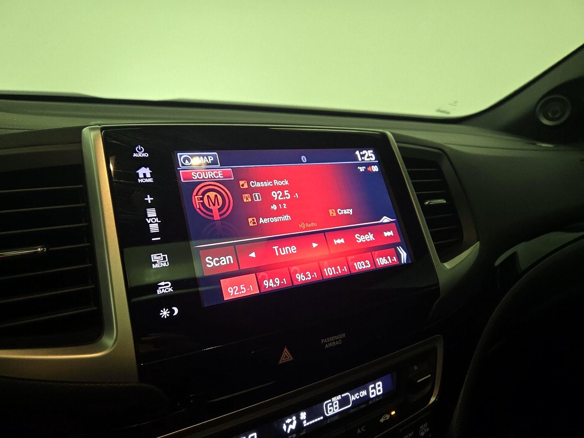 Thumbnail: 2020 Honda Ridgeline - 16