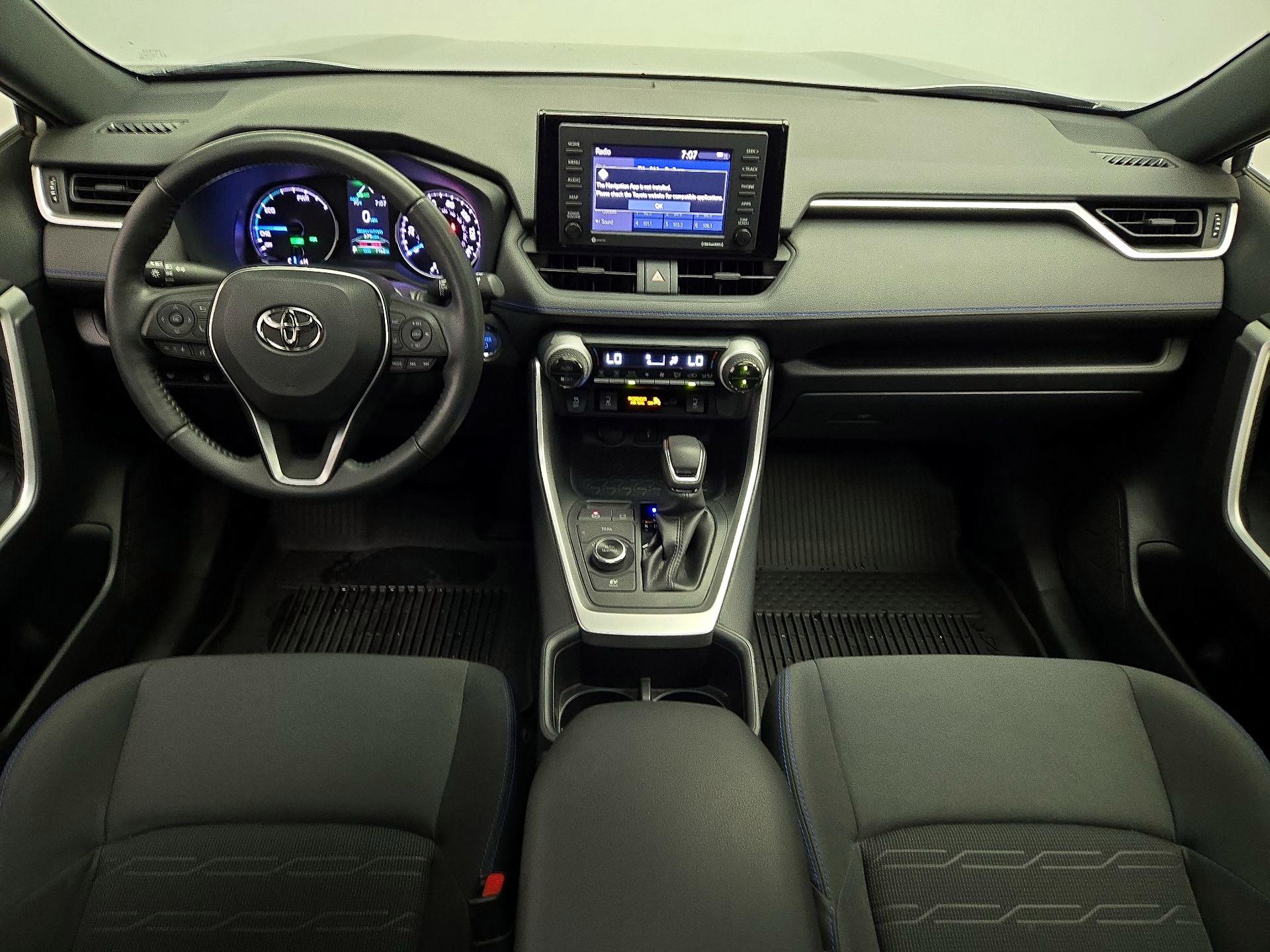 Thumbnail: 2022 Toyota RAV4 - 9