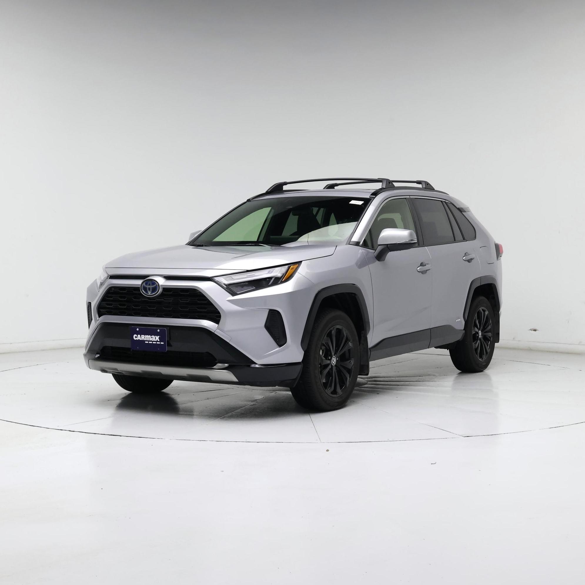 Thumbnail: 2022 Toyota RAV4 - 4