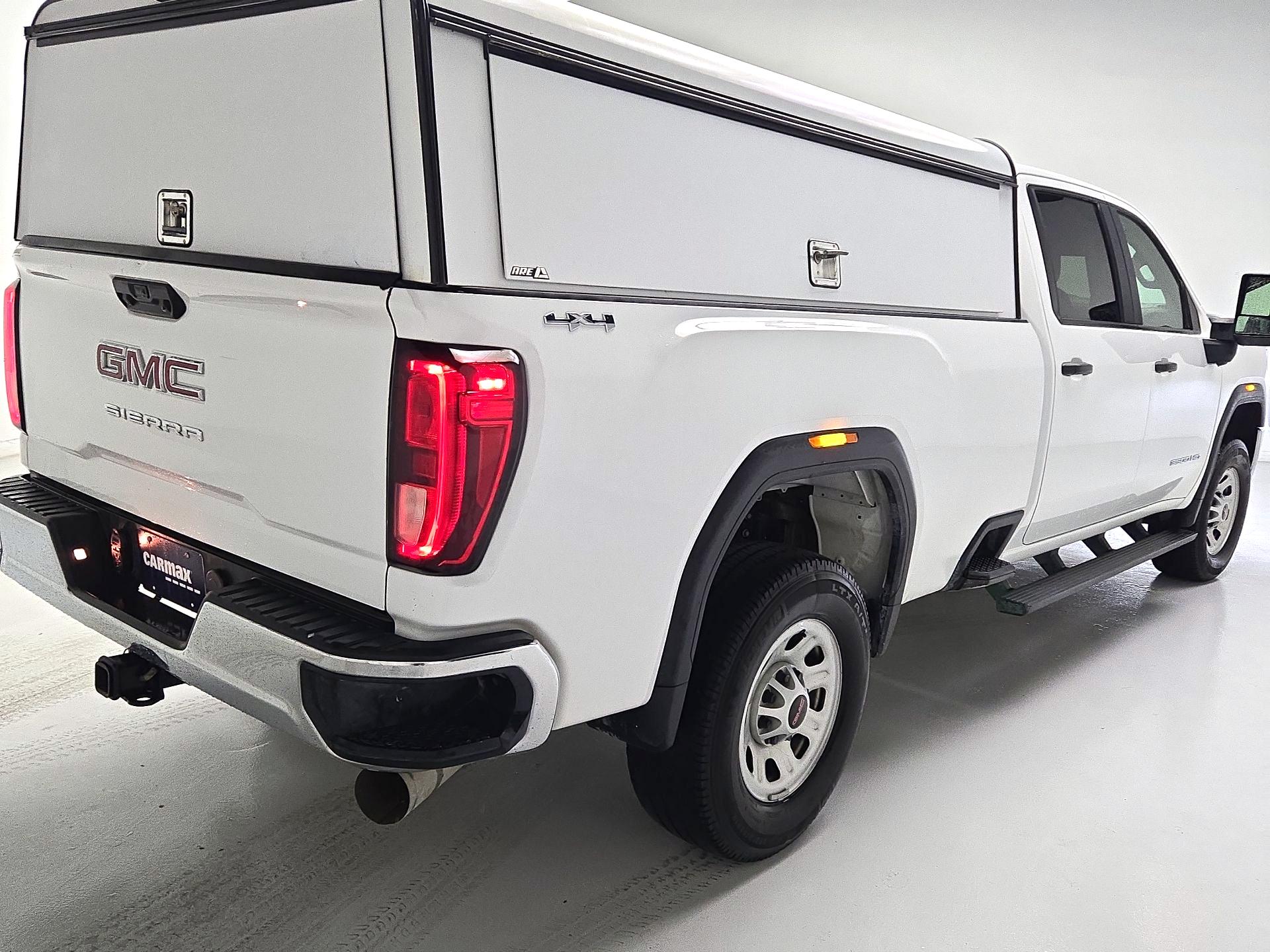 Thumbnail: 2023 GMC Sierra 3500 - 5