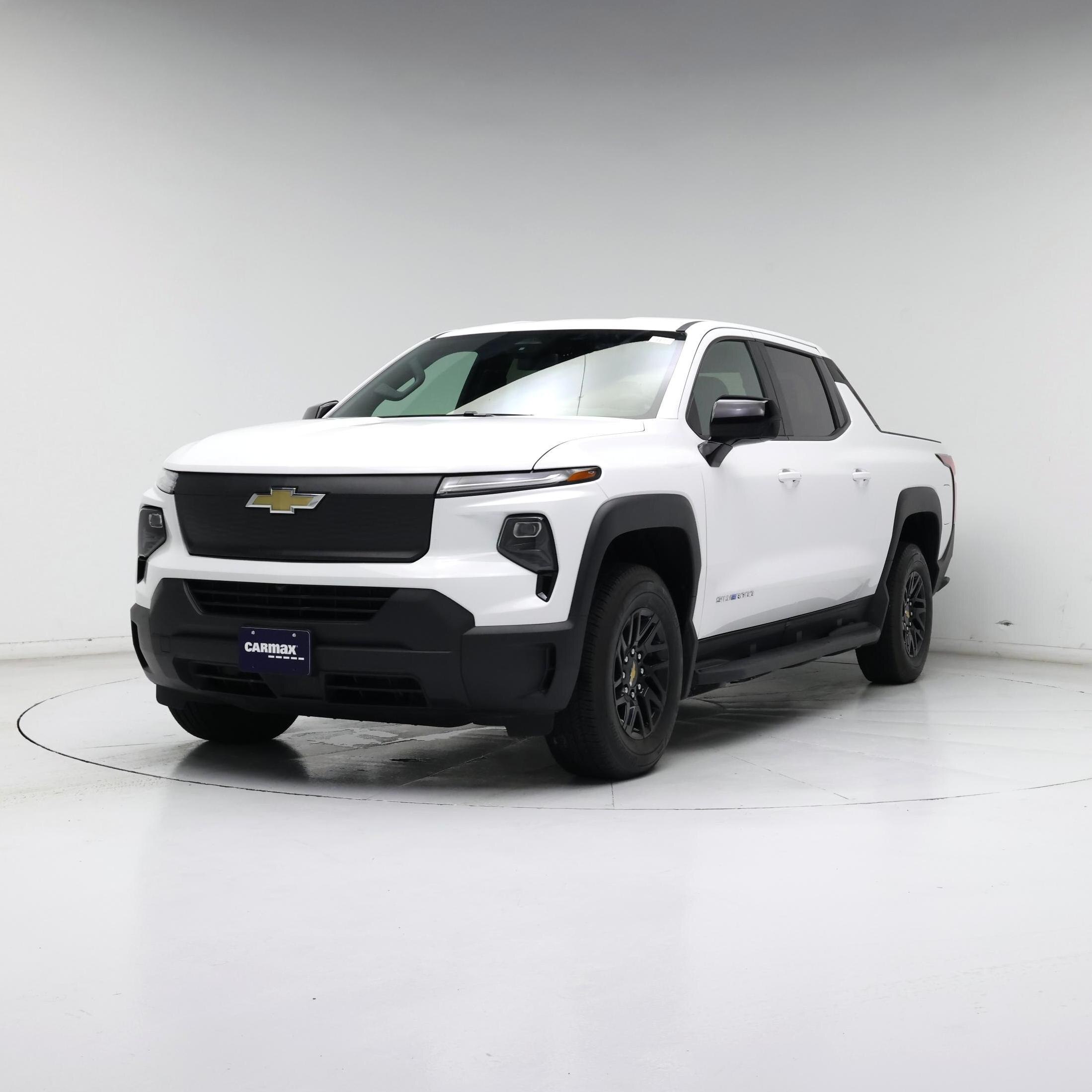 Thumbnail: 2024 Chevrolet Silverado EV - 4