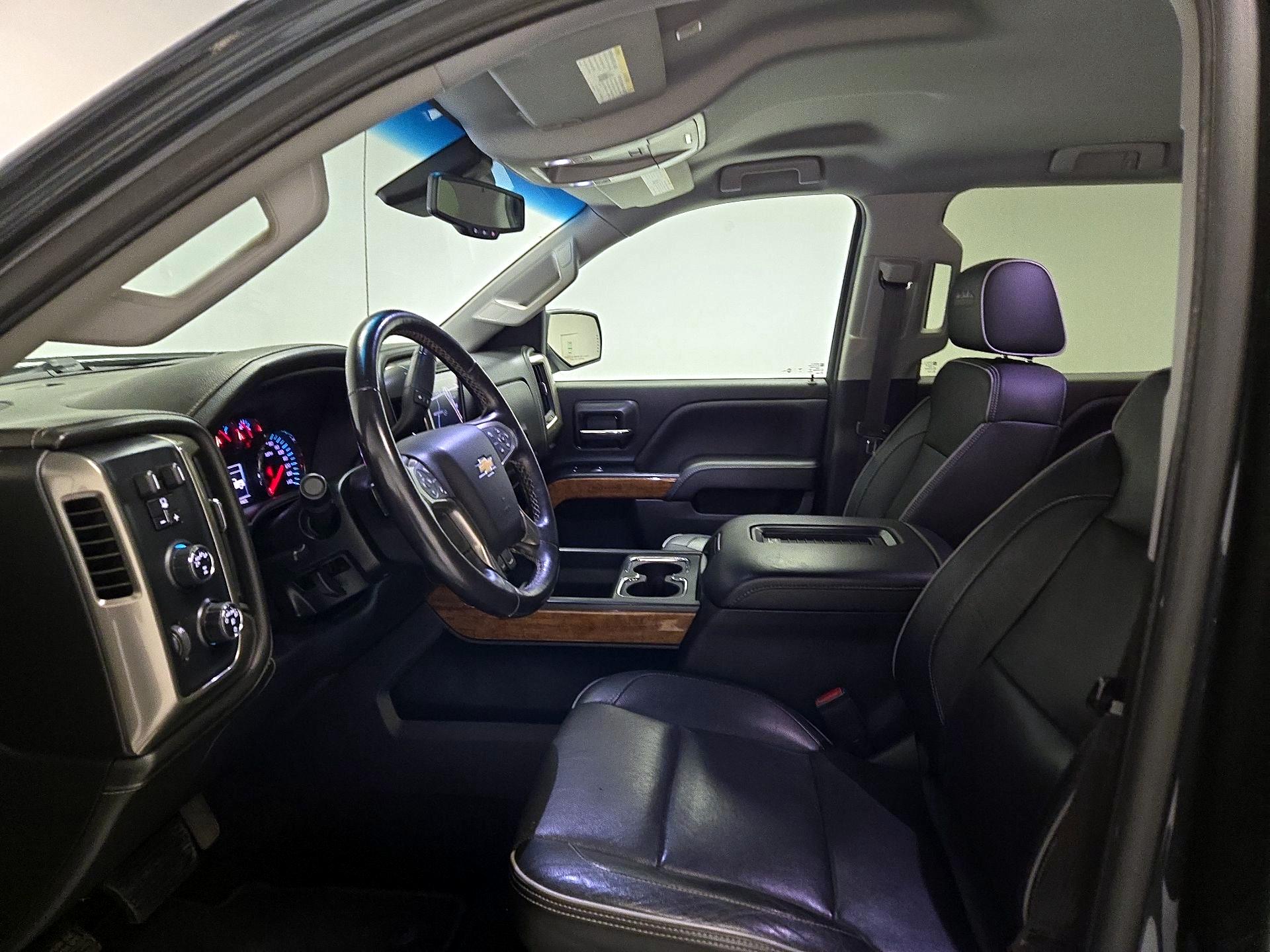 Thumbnail: 2017 Chevrolet Silverado 1500 - 11