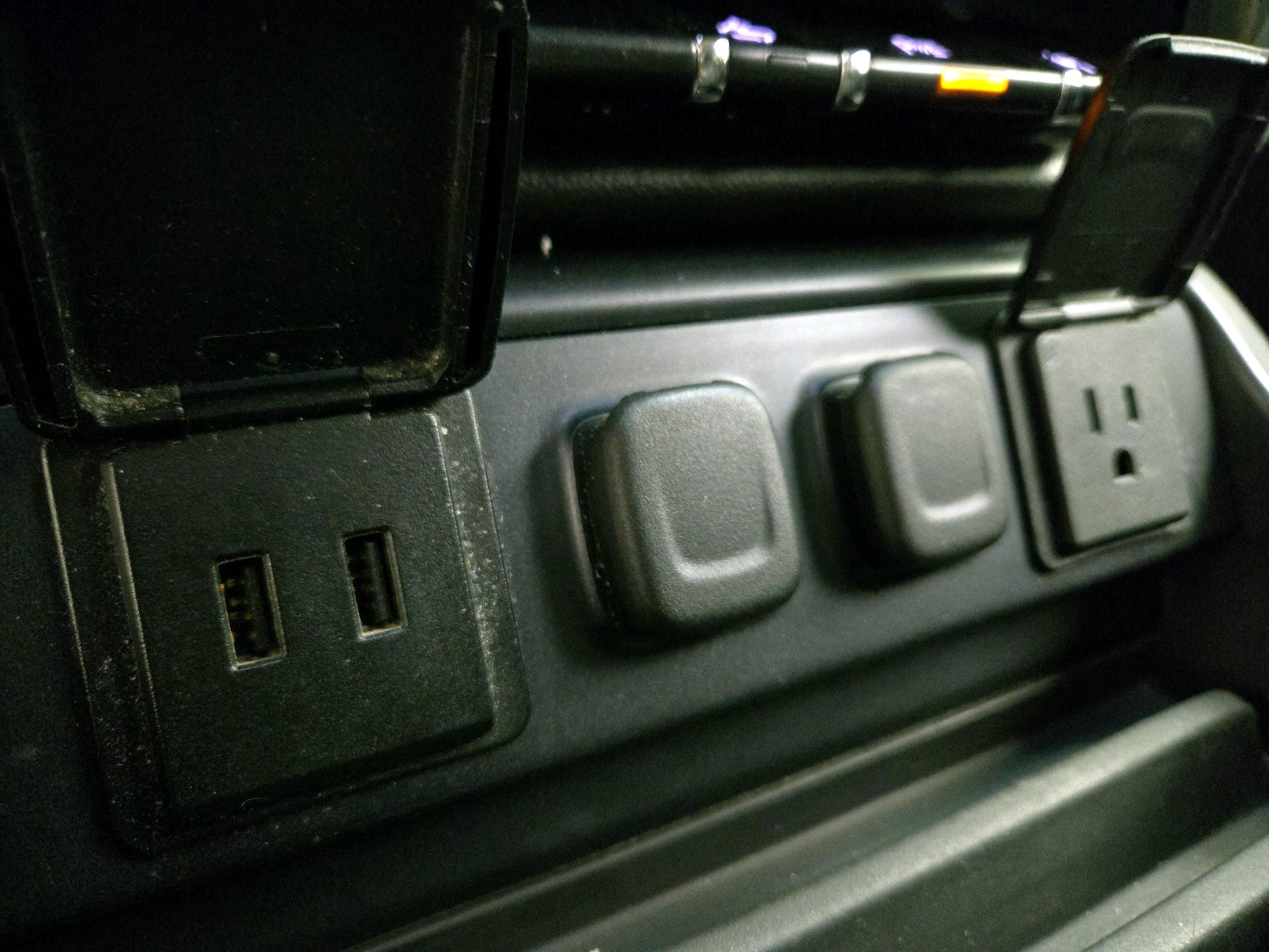 Thumbnail: 2017 Chevrolet Silverado 1500 - 19