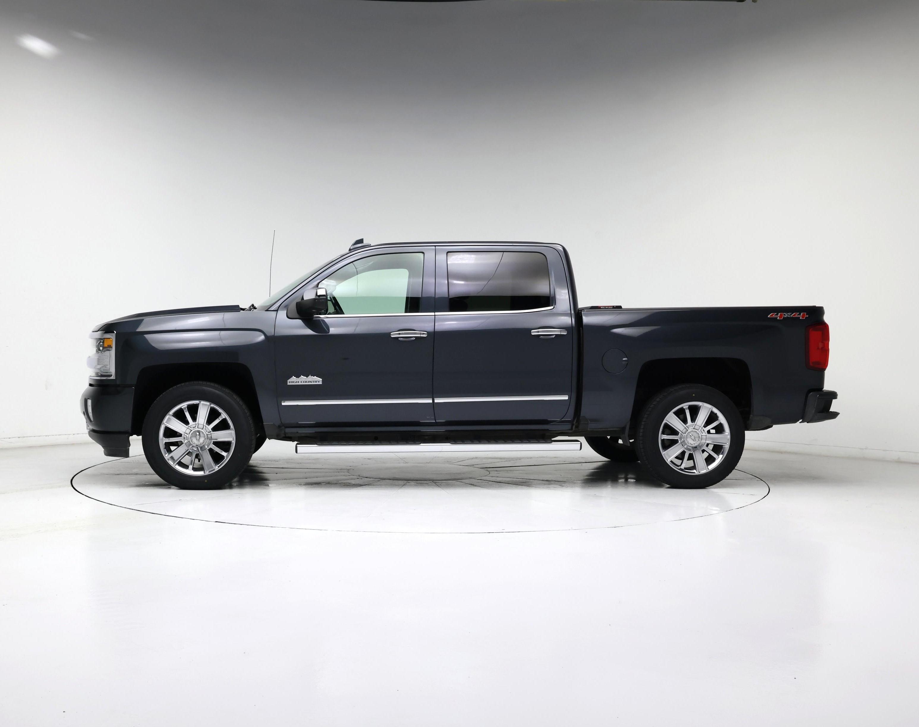 Thumbnail: 2017 Chevrolet Silverado 1500 - 3