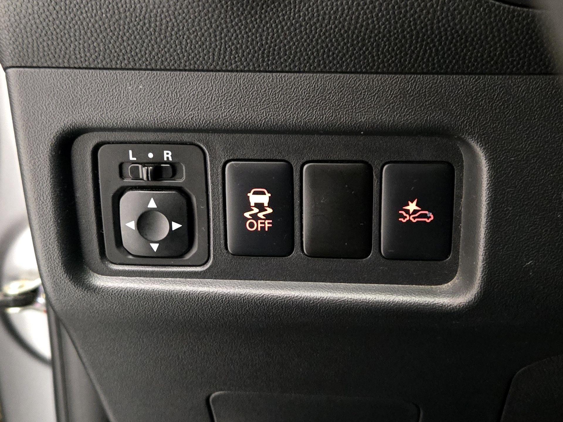 Thumbnail: 2021 Mitsubishi Mirage - 13