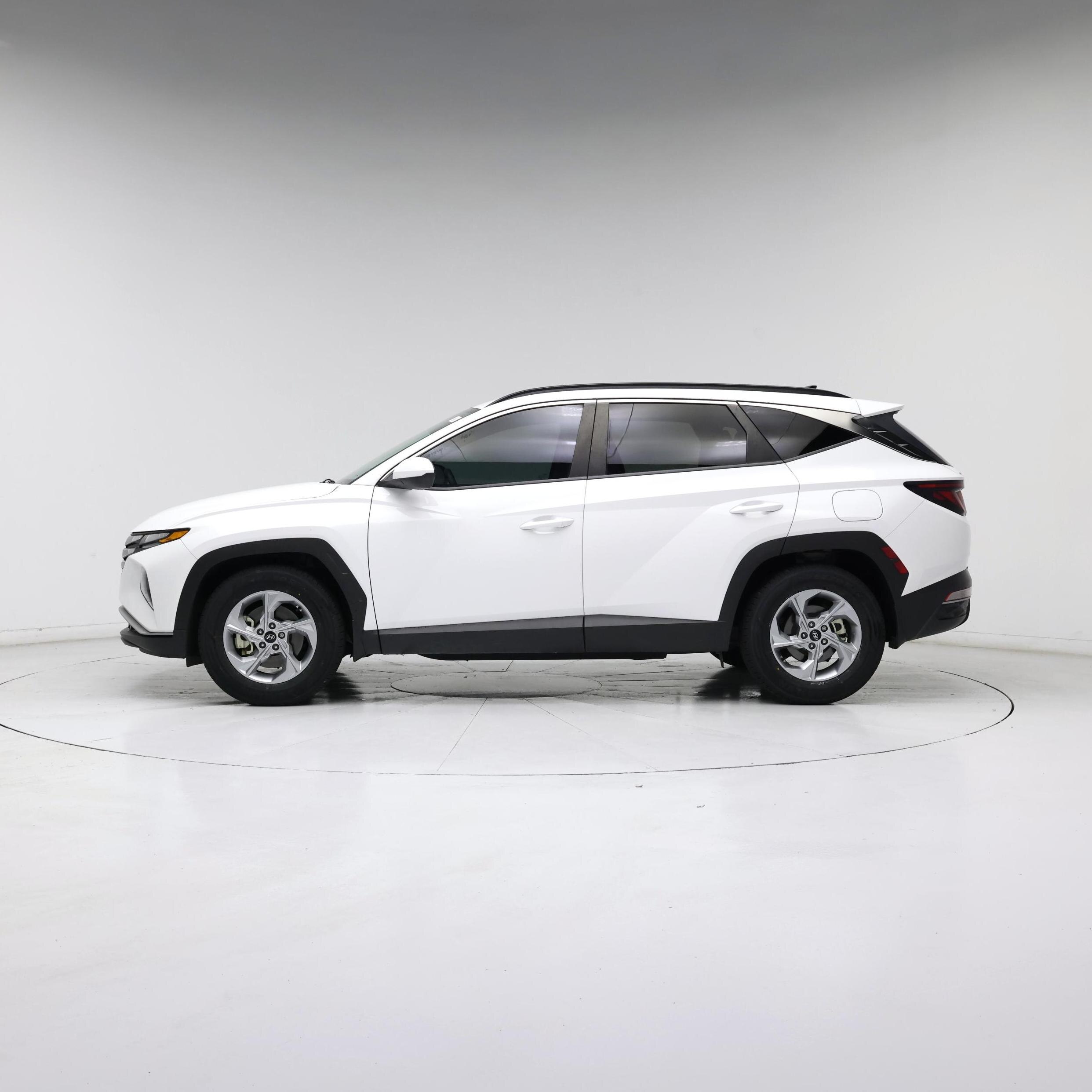 Thumbnail: 2024 Hyundai Tucson - 3