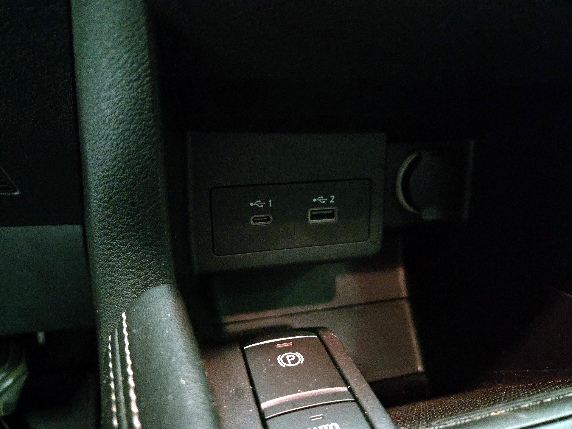 Thumbnail: 2021 Nissan Kicks - 17