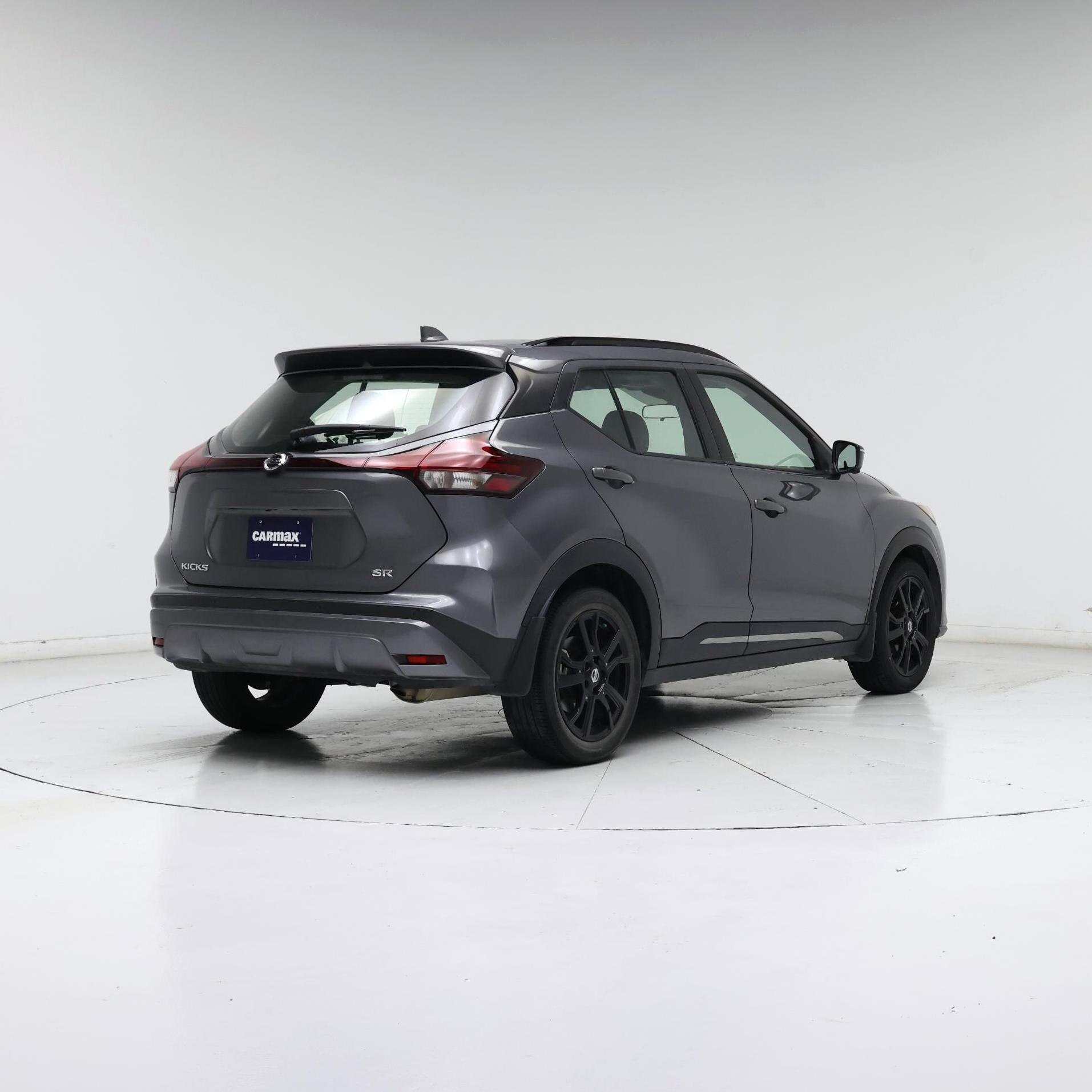 Thumbnail: 2021 Nissan Kicks - 8