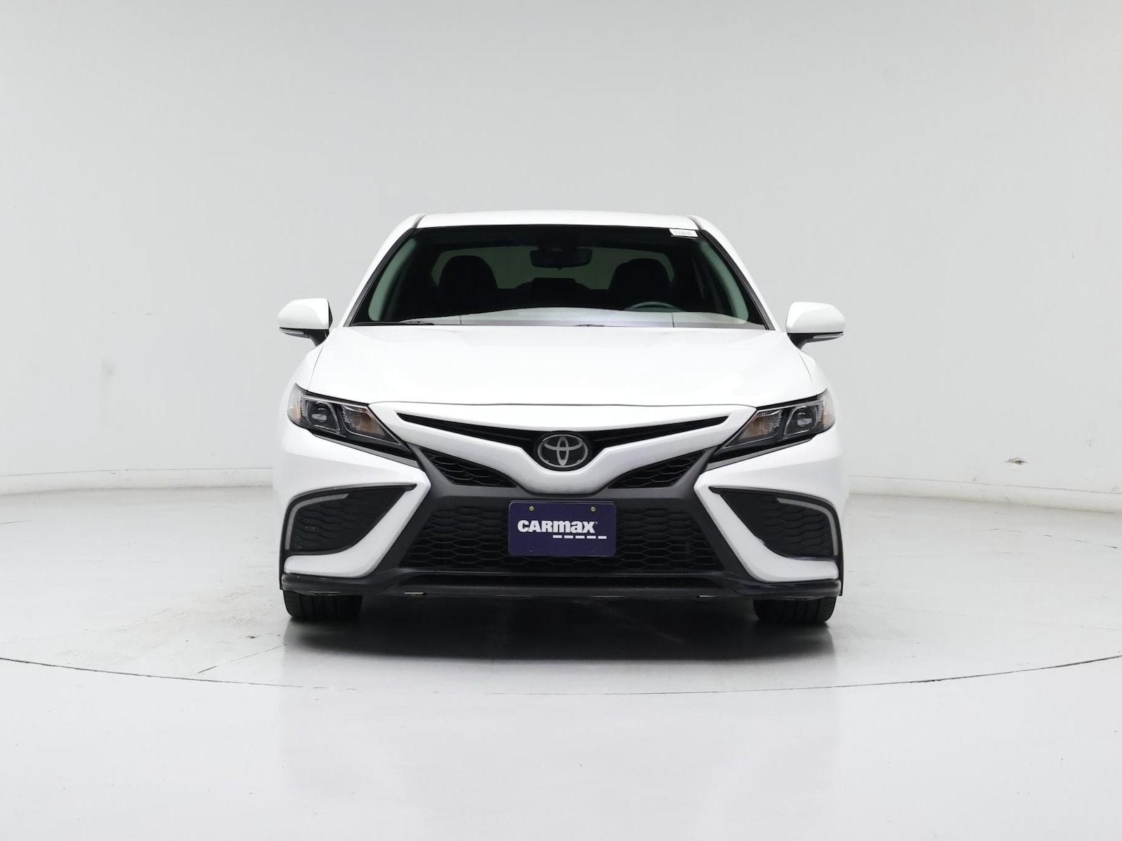 2023 Toyota Camry SE - Photo 6