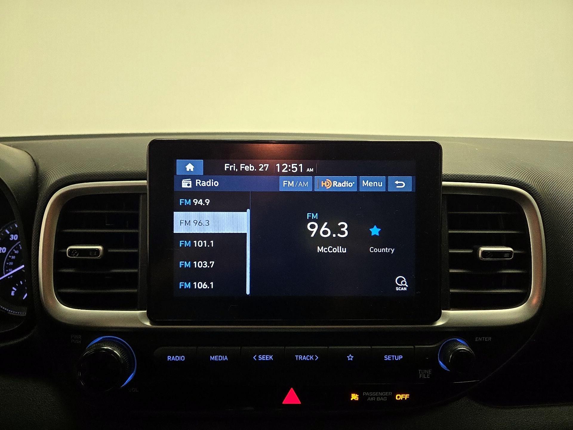 Thumbnail: 2021 Hyundai Venue - 14