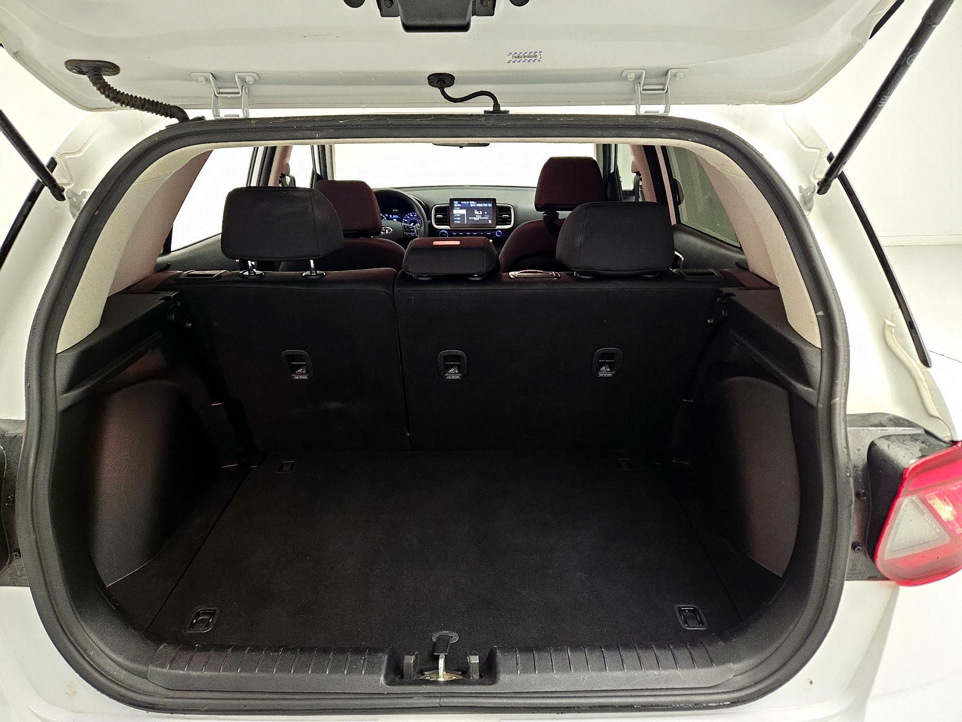 Thumbnail: 2021 Hyundai Venue - 19