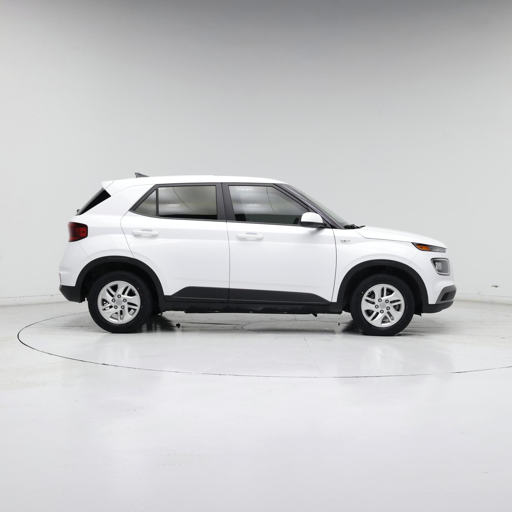 Thumbnail: 2021 Hyundai Venue - 7