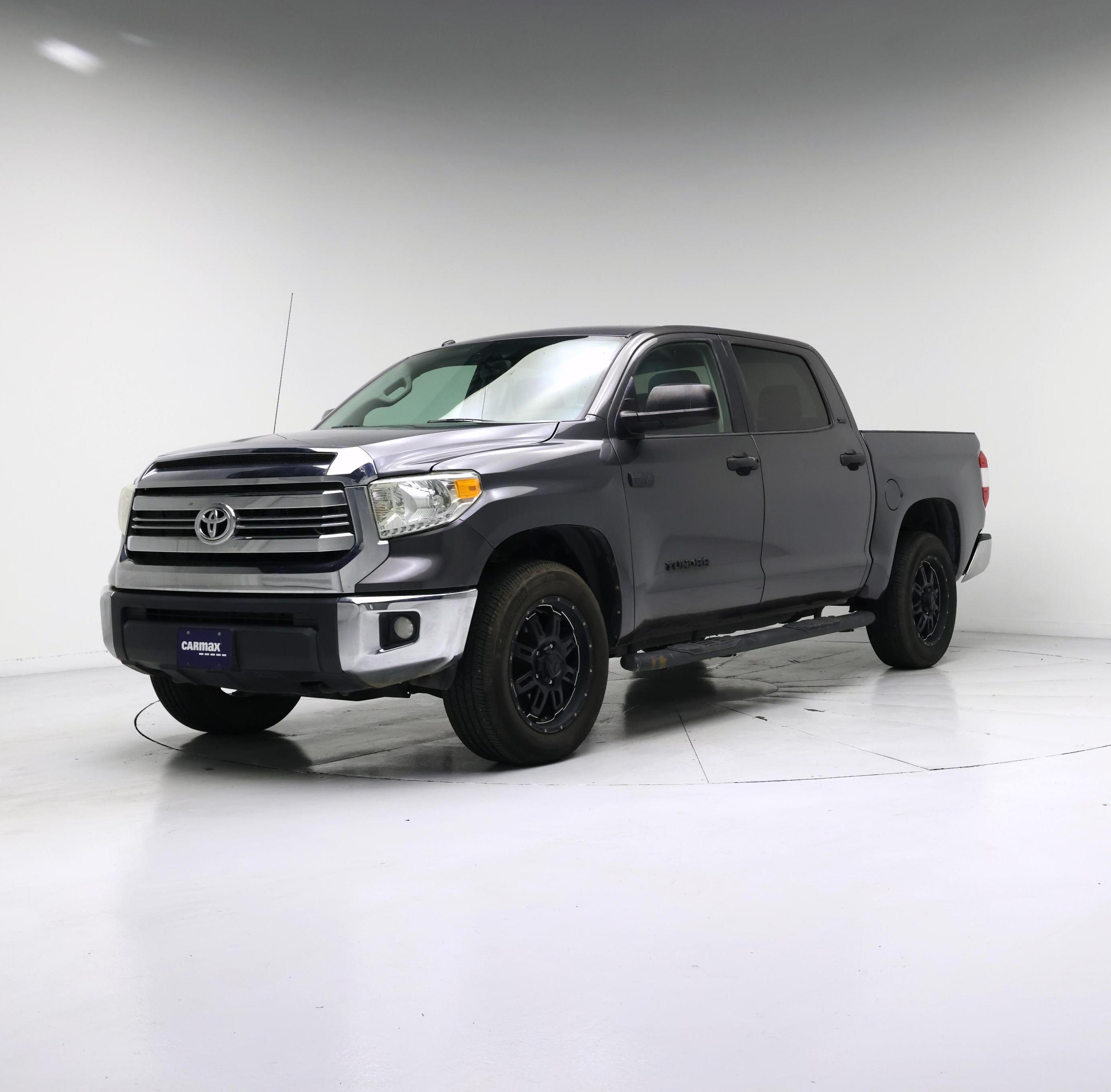 Thumbnail: 2017 Toyota Tundra - 4