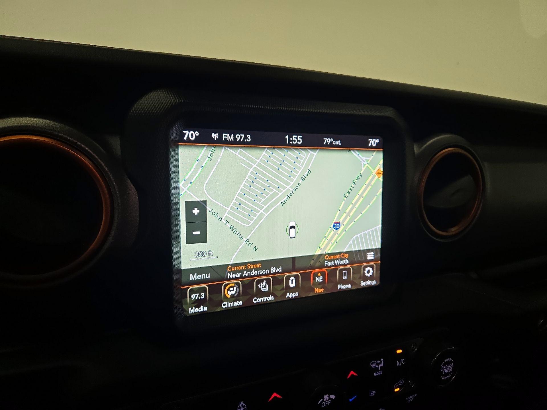 Thumbnail: 2021 Jeep Gladiator - 14