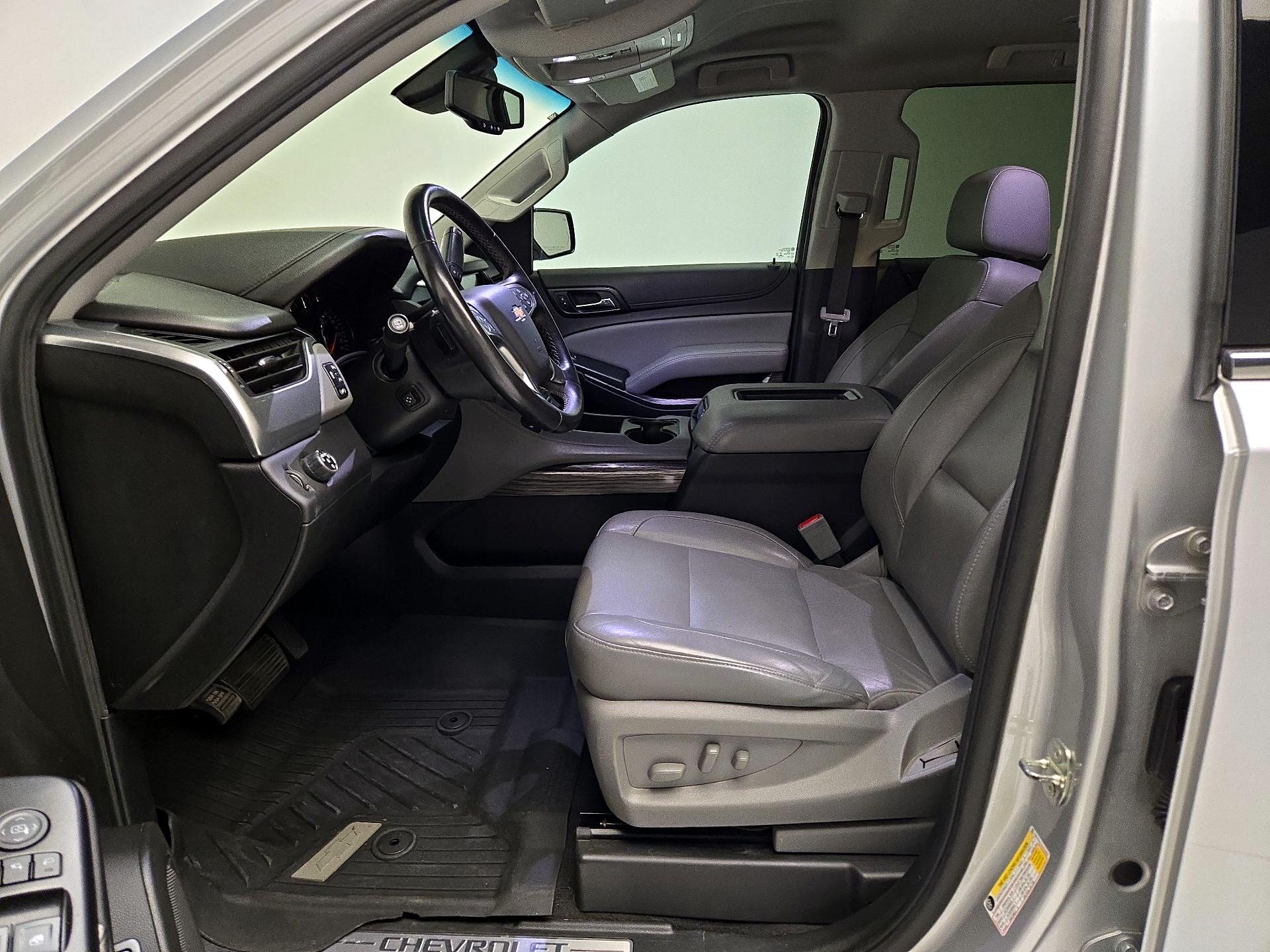 Thumbnail: 2020 Chevrolet Tahoe - 11