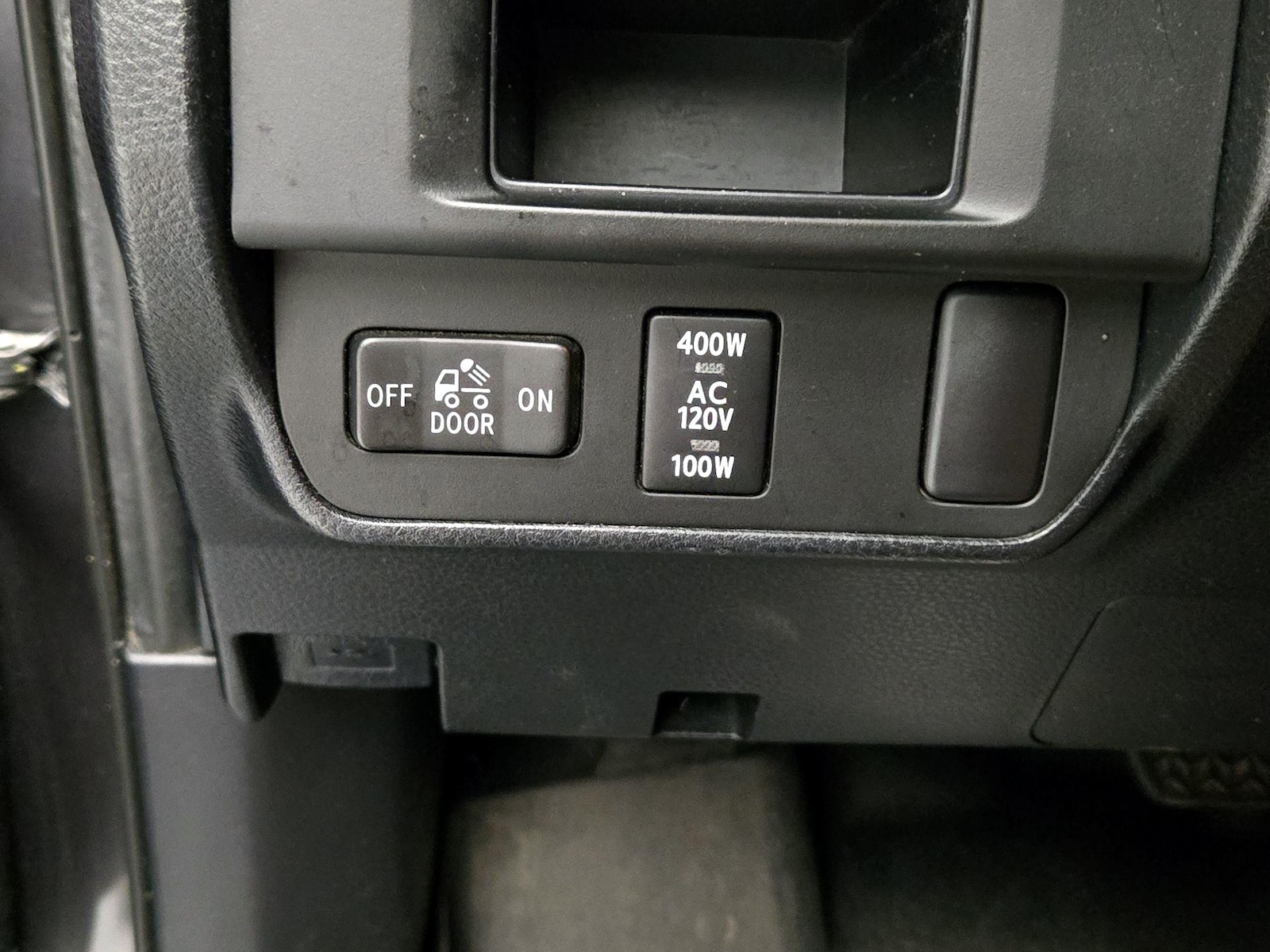 2016 Toyota Tacoma Limited - Photo 14