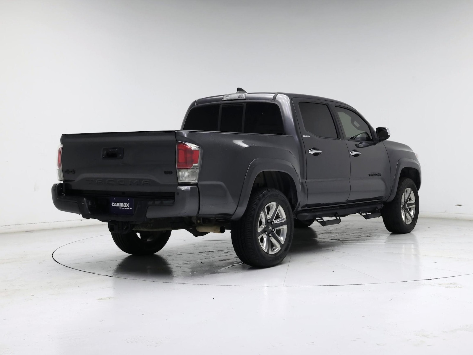 2016 Toyota Tacoma Limited - Photo 9