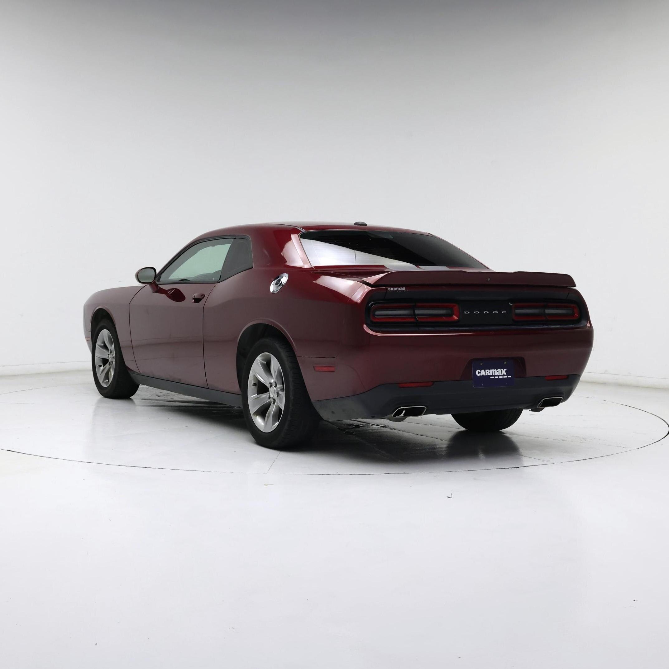 Thumbnail: 2019 Dodge Challenger - 2
