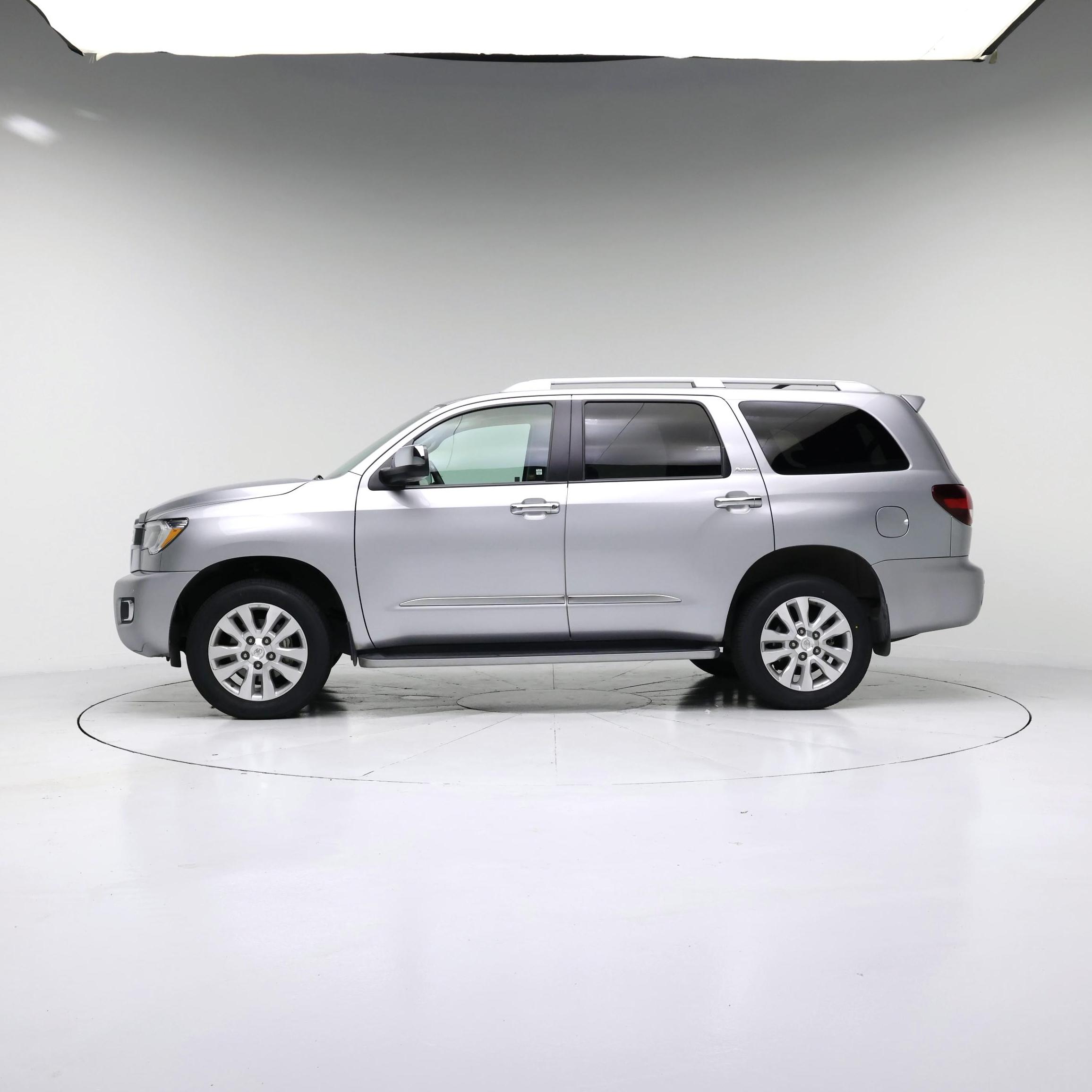 Thumbnail: 2019 Toyota Sequoia - 3