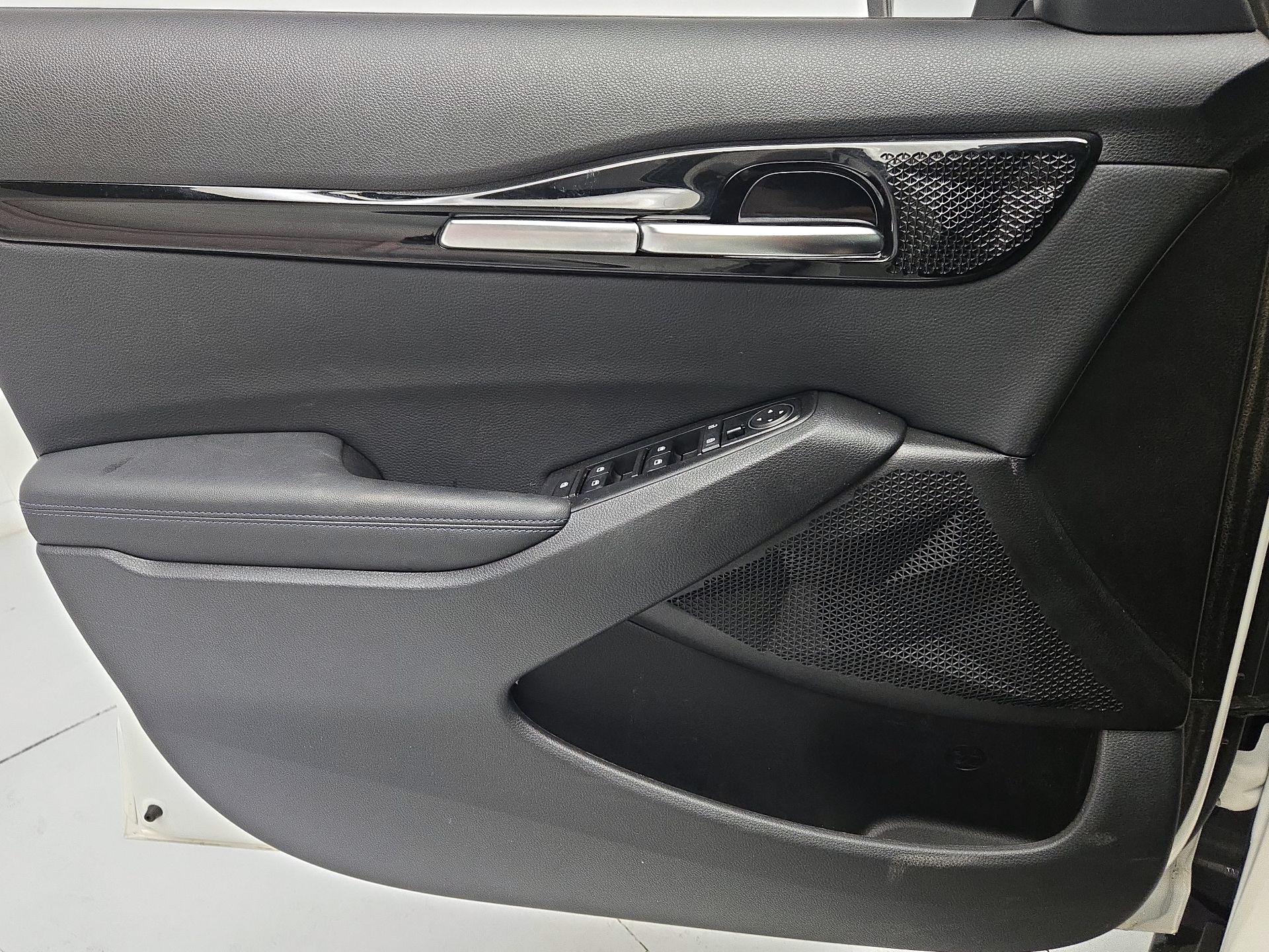 Thumbnail: 2021 Kia Seltos - 12